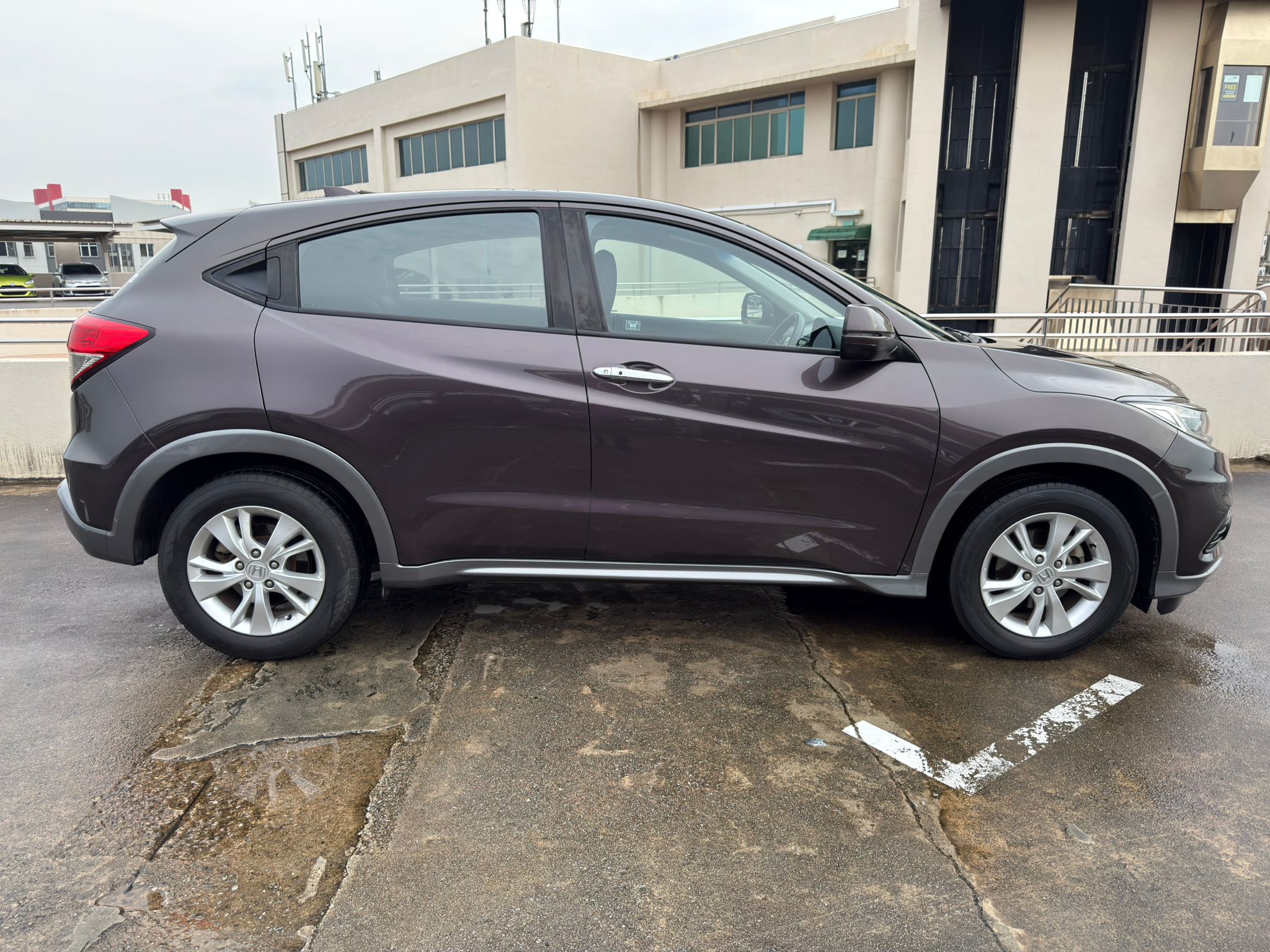 Used 2018 Honda HR-V 1.5A DX