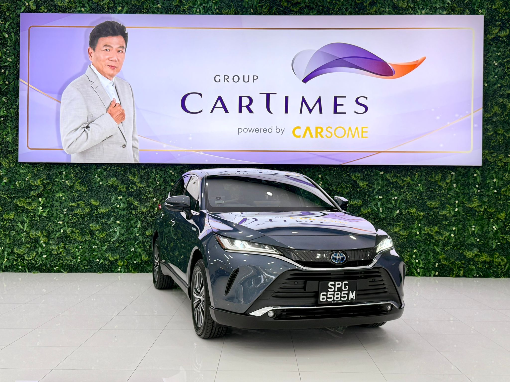 Used 2021 Toyota Harrier Hybrid 2.5A Premium