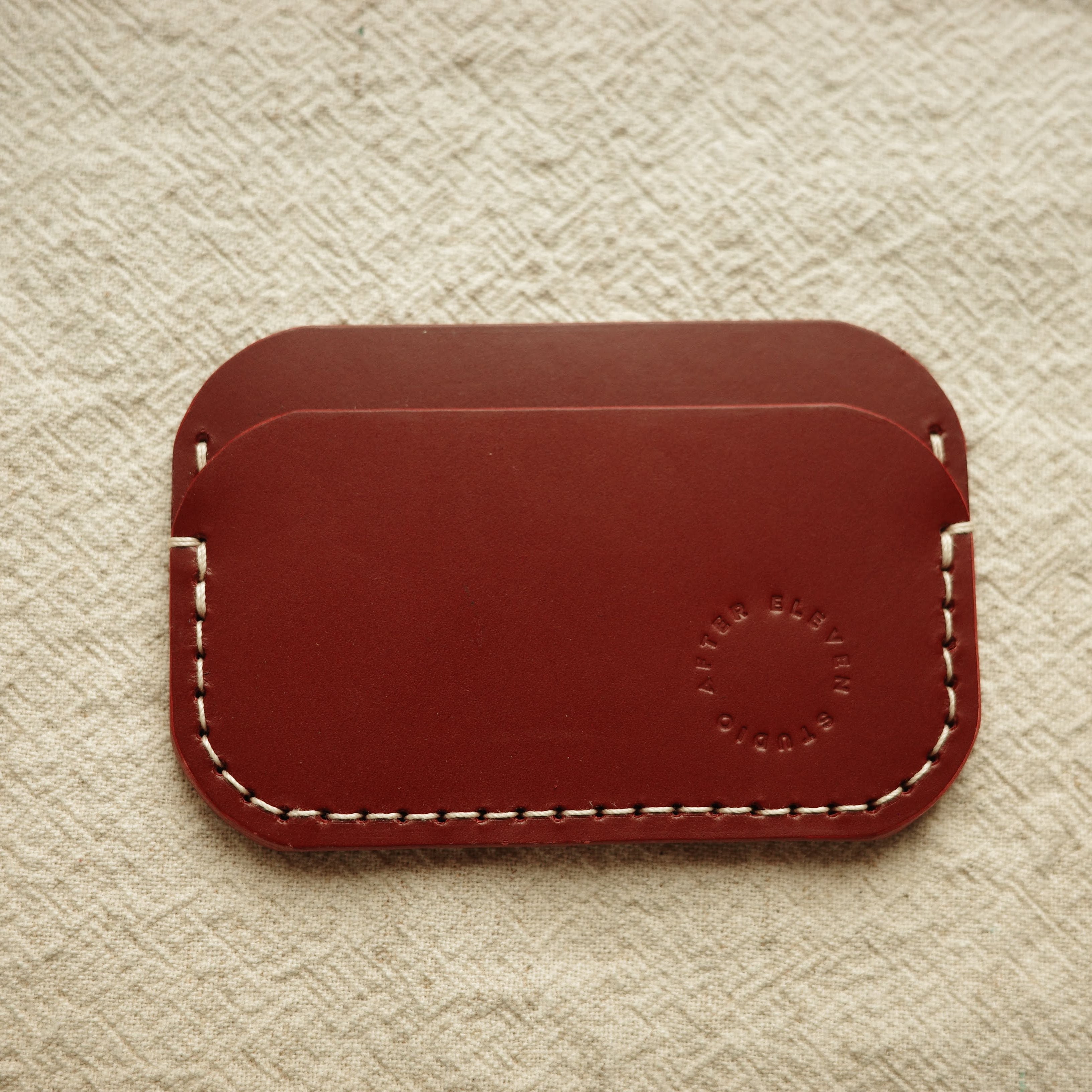 Kaira card holder