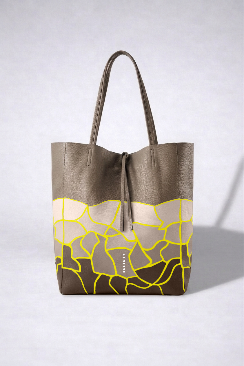 Hand-Painted Mosaic Leather Tote Essenty Bag Mod. B882 | Handcrafted in Italy | Taupe