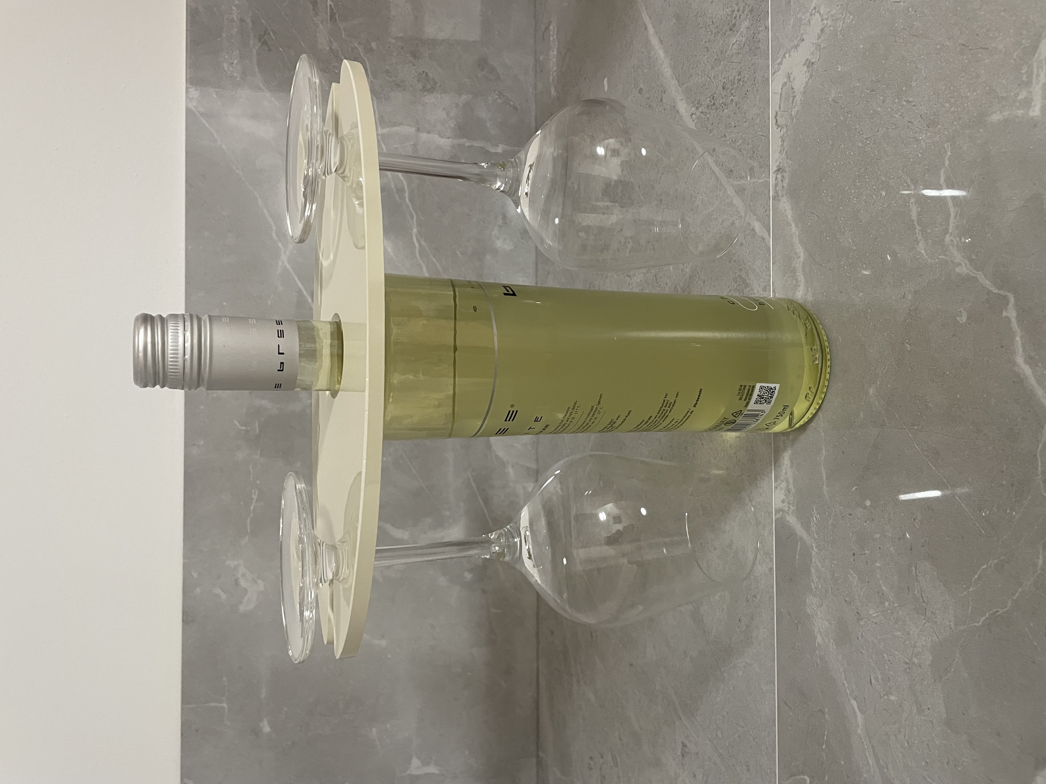 VINO DUO – Der elegante Weinflaschen-Glashalter aus Epoxidharz