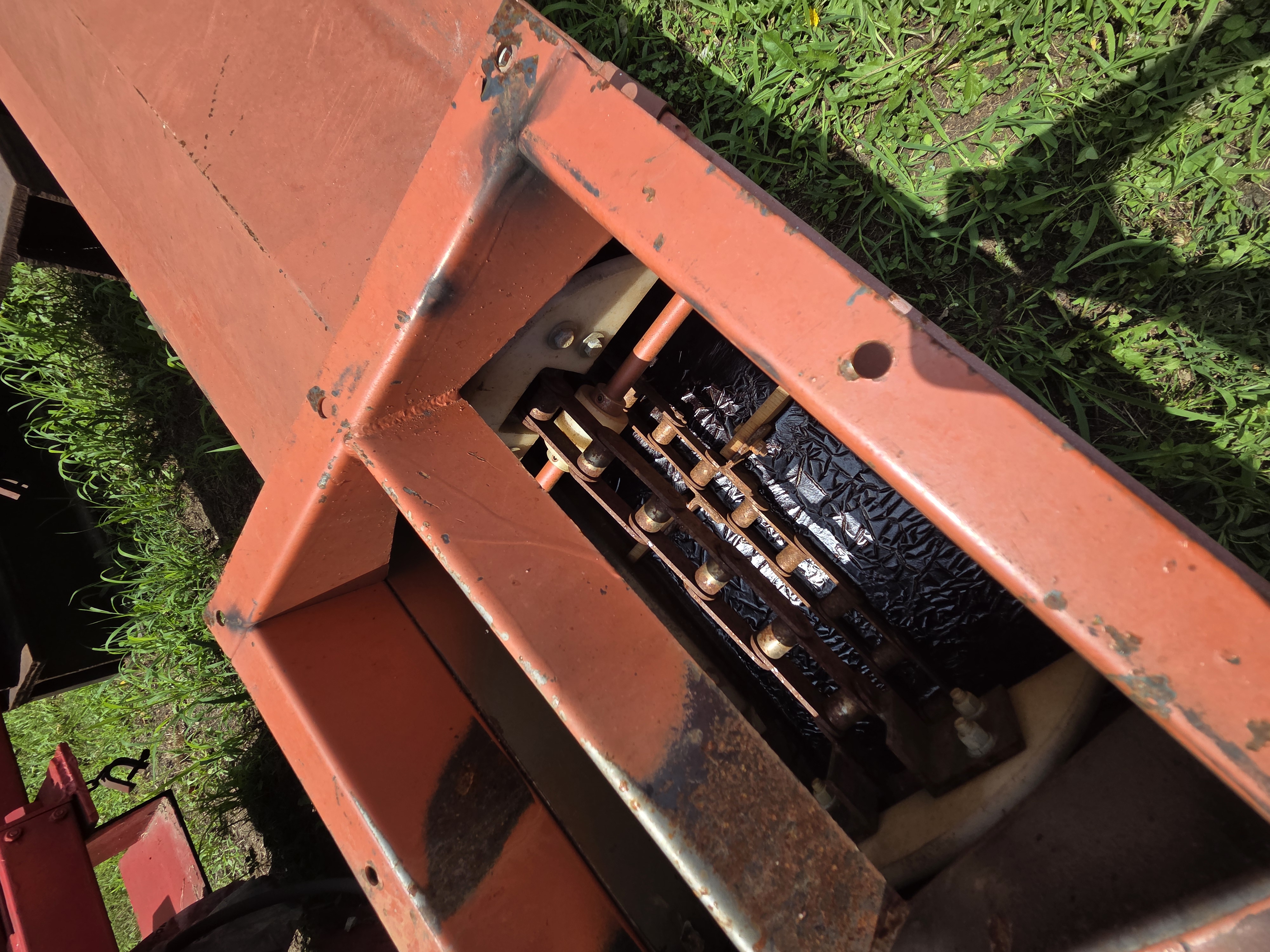 Round Bottom Drag Chain Conveyor