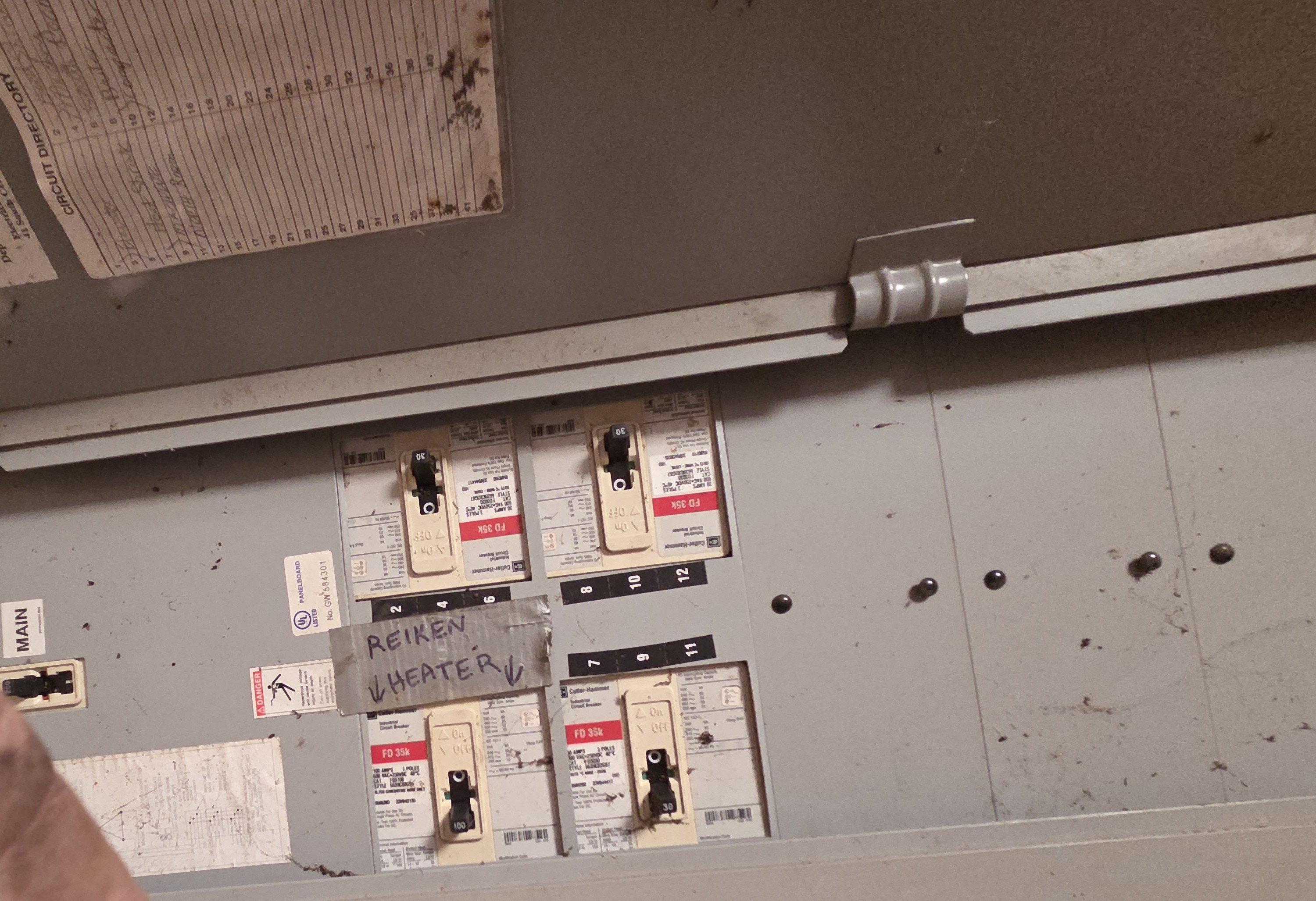 Cutler-Hammer 3 Phase Breaker Panel (200 amp service)