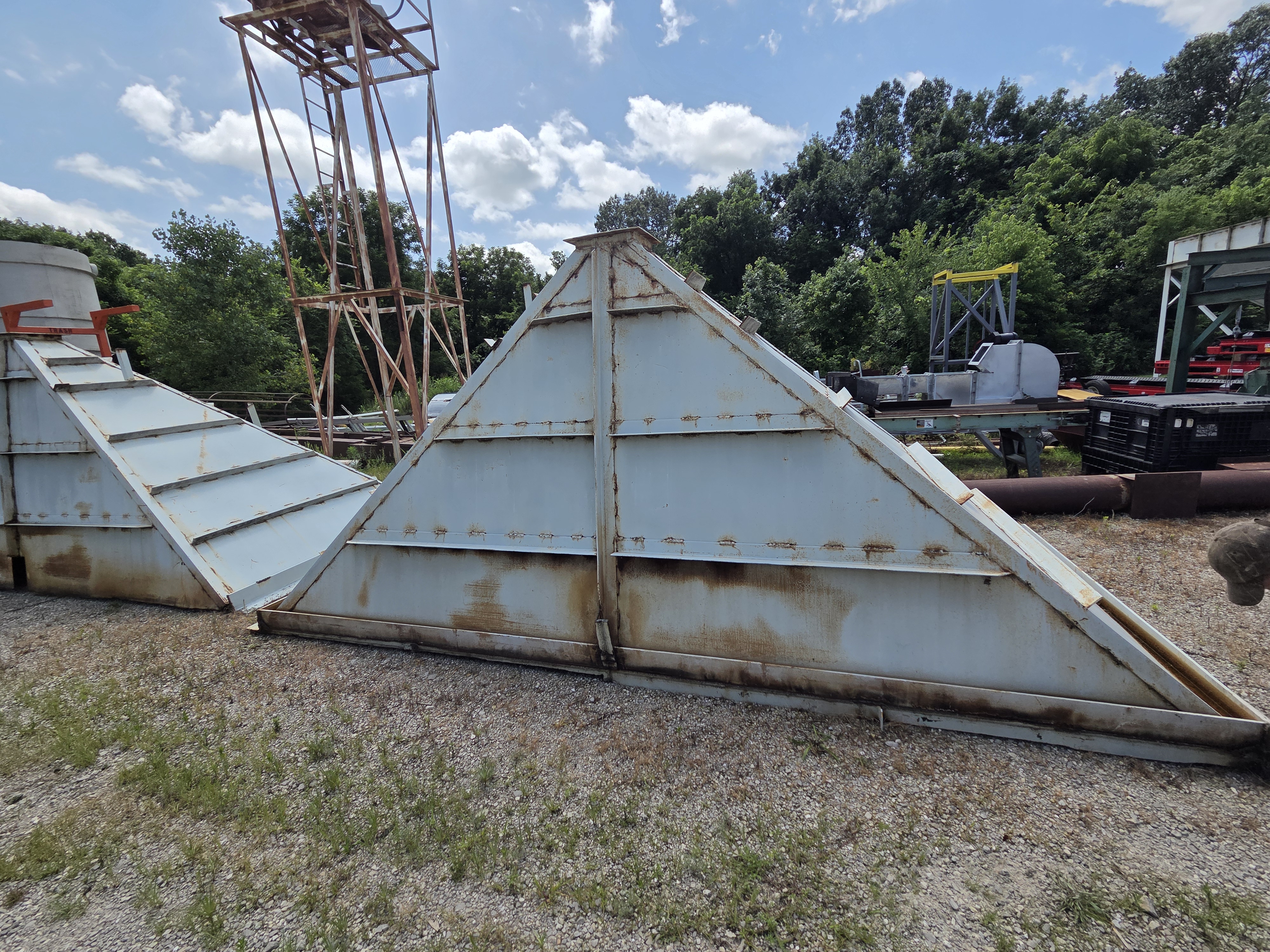 Bulk or Bagger Bin 
