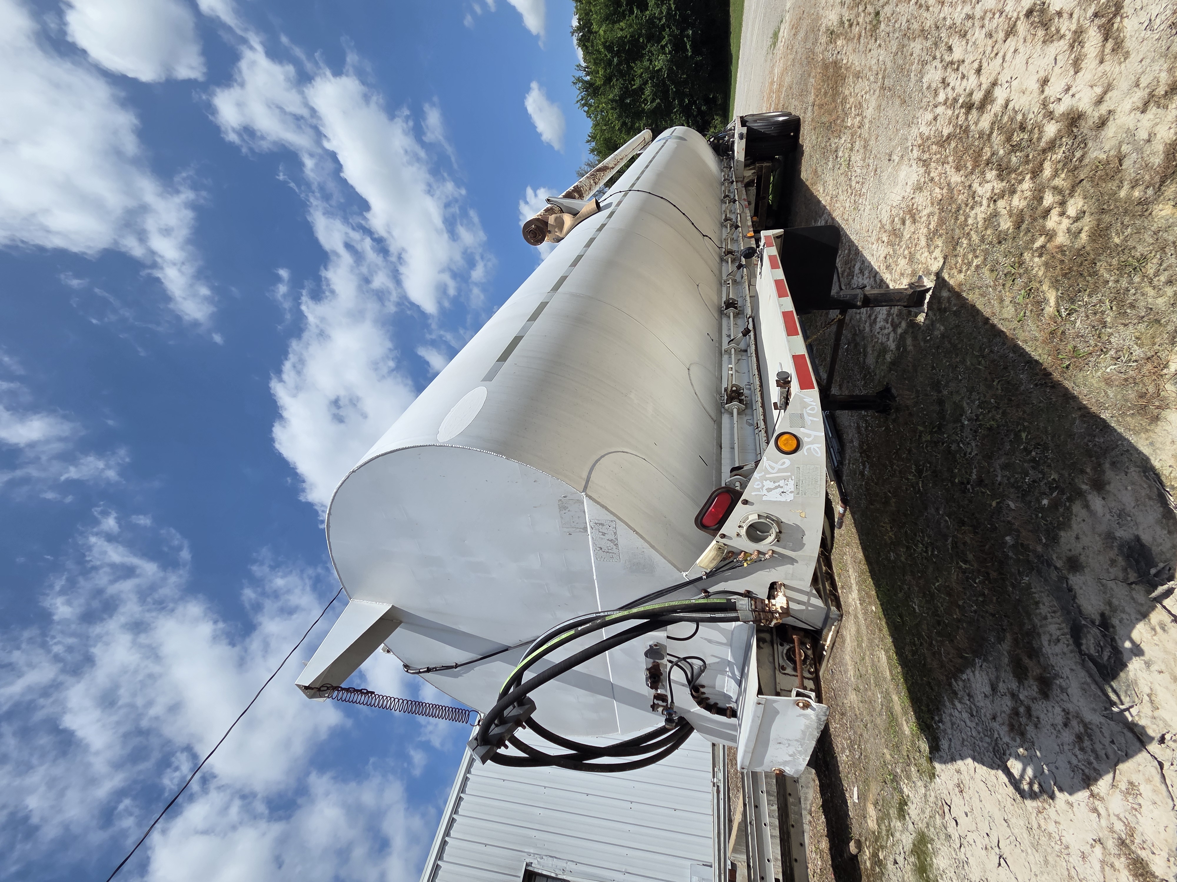 Ledwell Bulk Feed Trailer