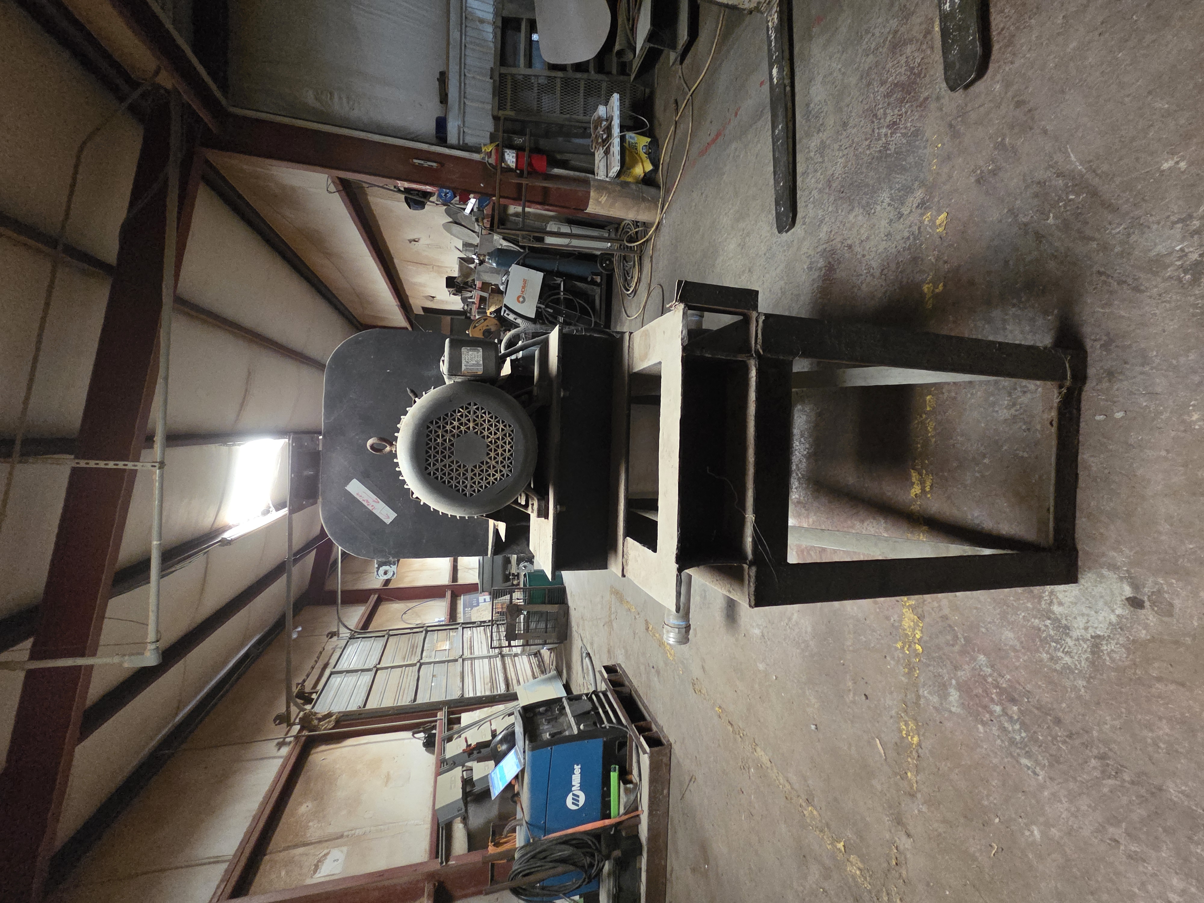 Shutte Hammer Mill 