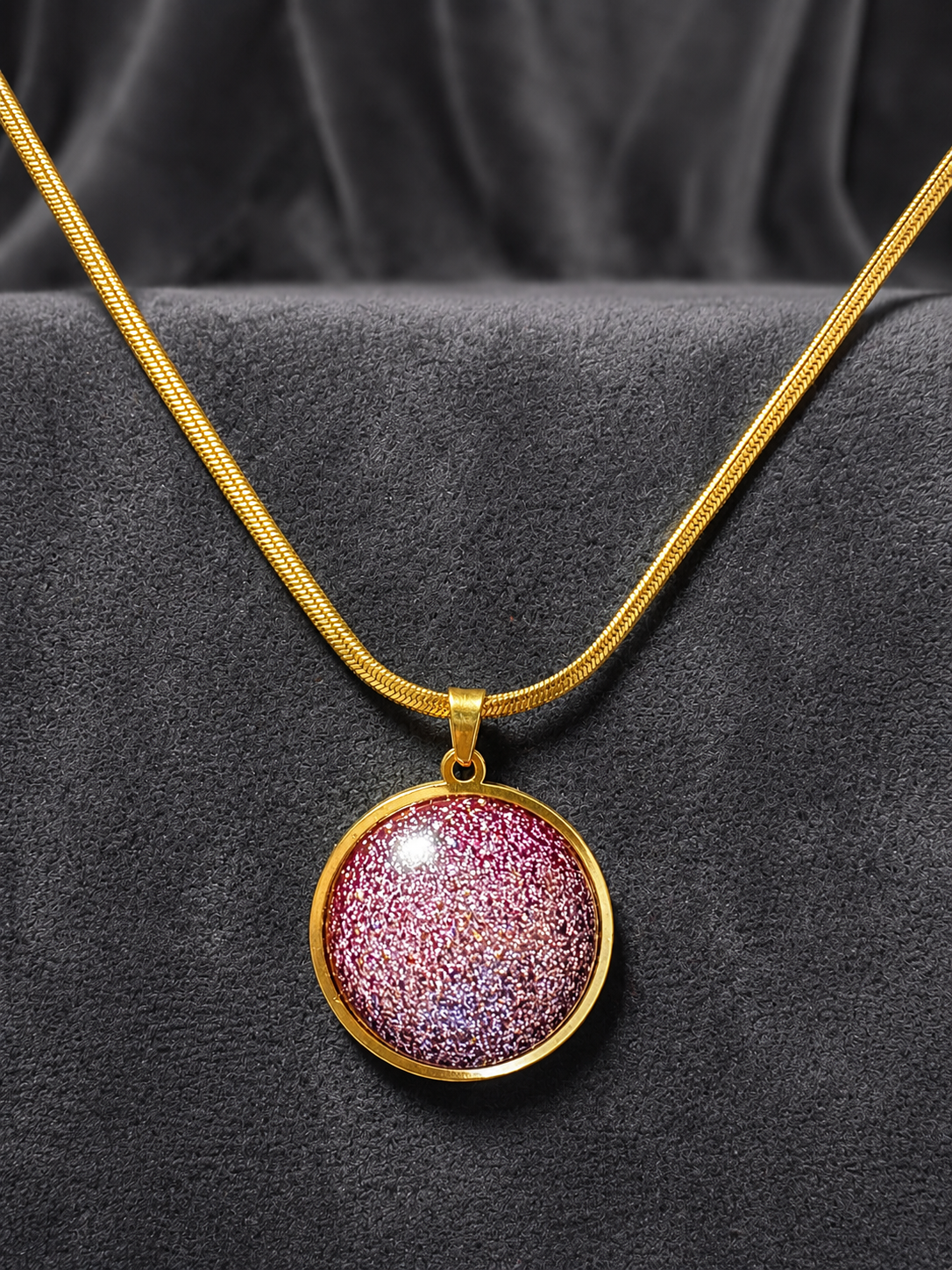 Pendentif Rond en Acier Inoxydable et Résine Époxy