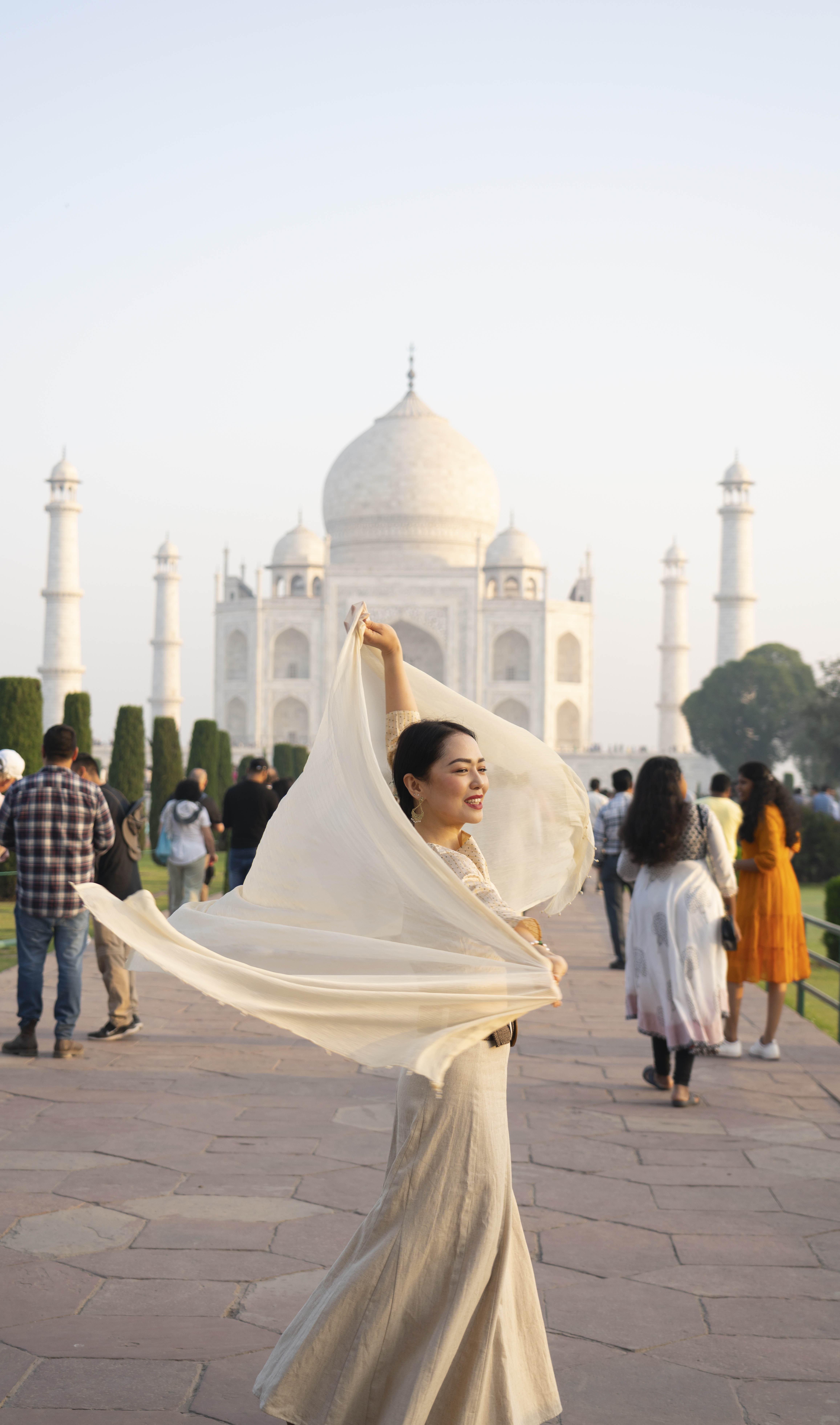 From Delhi: Private Sunrise Taj Mahal Day Tour