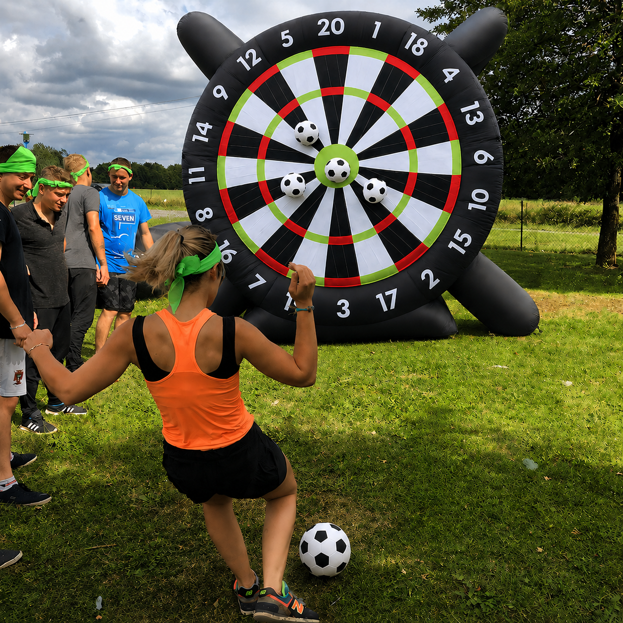 Cible de Foot Gonflable XXL – Jeu de Fléchettes Football Géant ⭐⭐⭐⭐⭐
