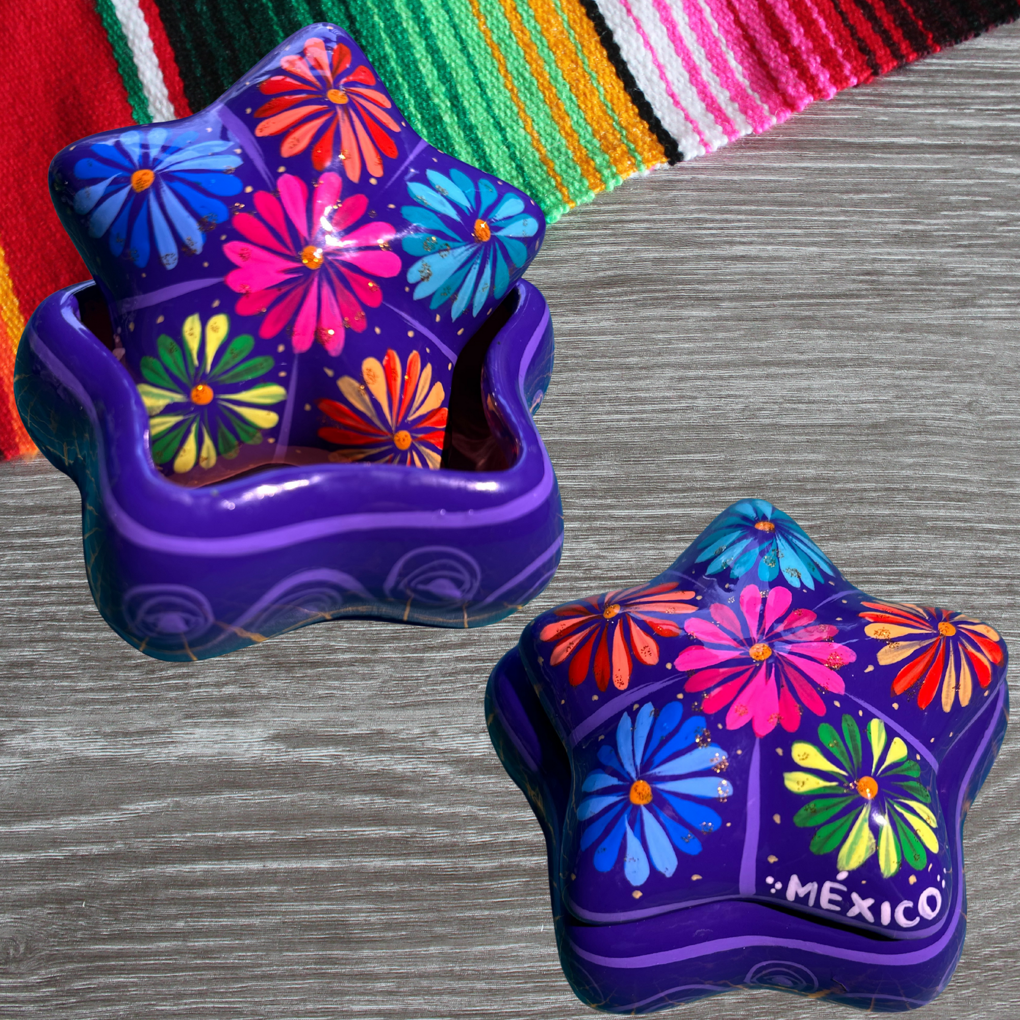 Mexican Artesanias Hand-Painted Clay Jewelry Box