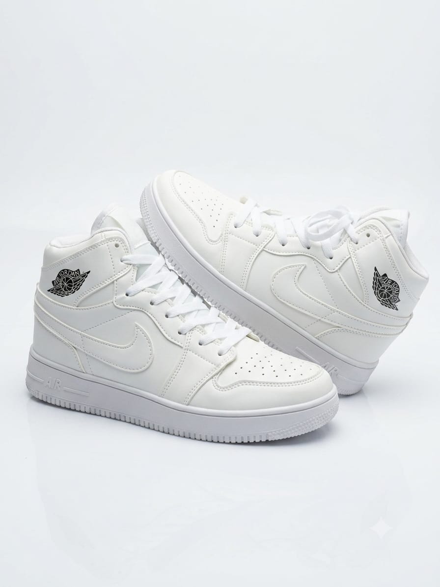 NIKE AIR JORDAN 1 TRIPLE WHITE