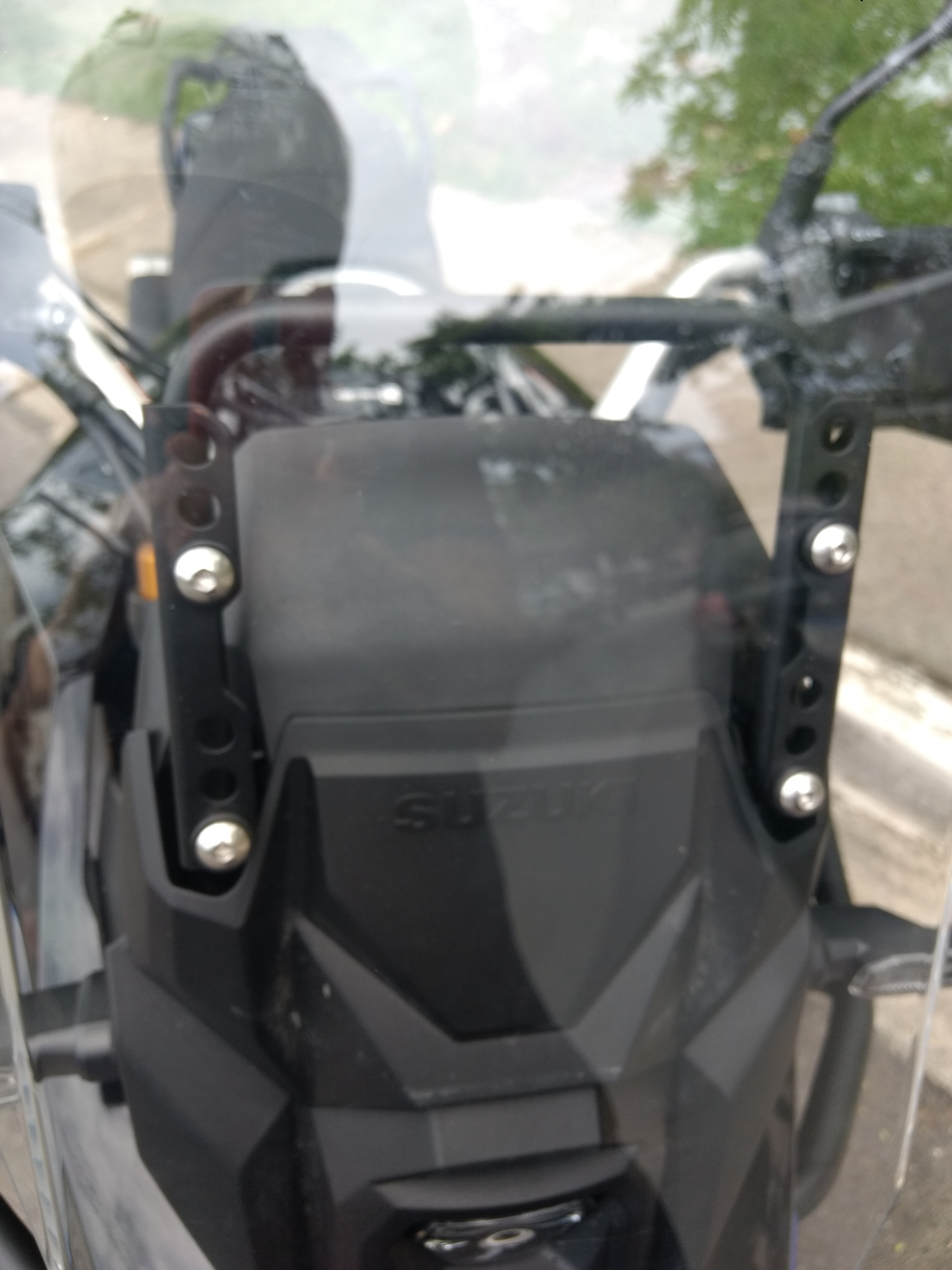 Bolha para-brisa alta M4 para VStrom 800 (serve nos dois mods) + protetor de farol, em policarbonato 