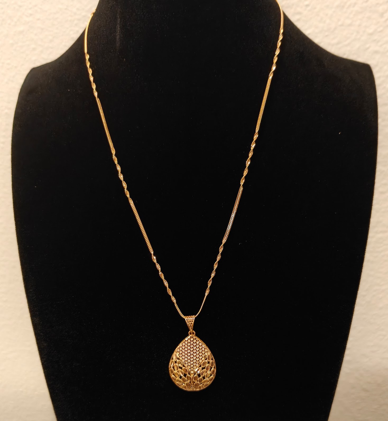 21K Gold Necklace