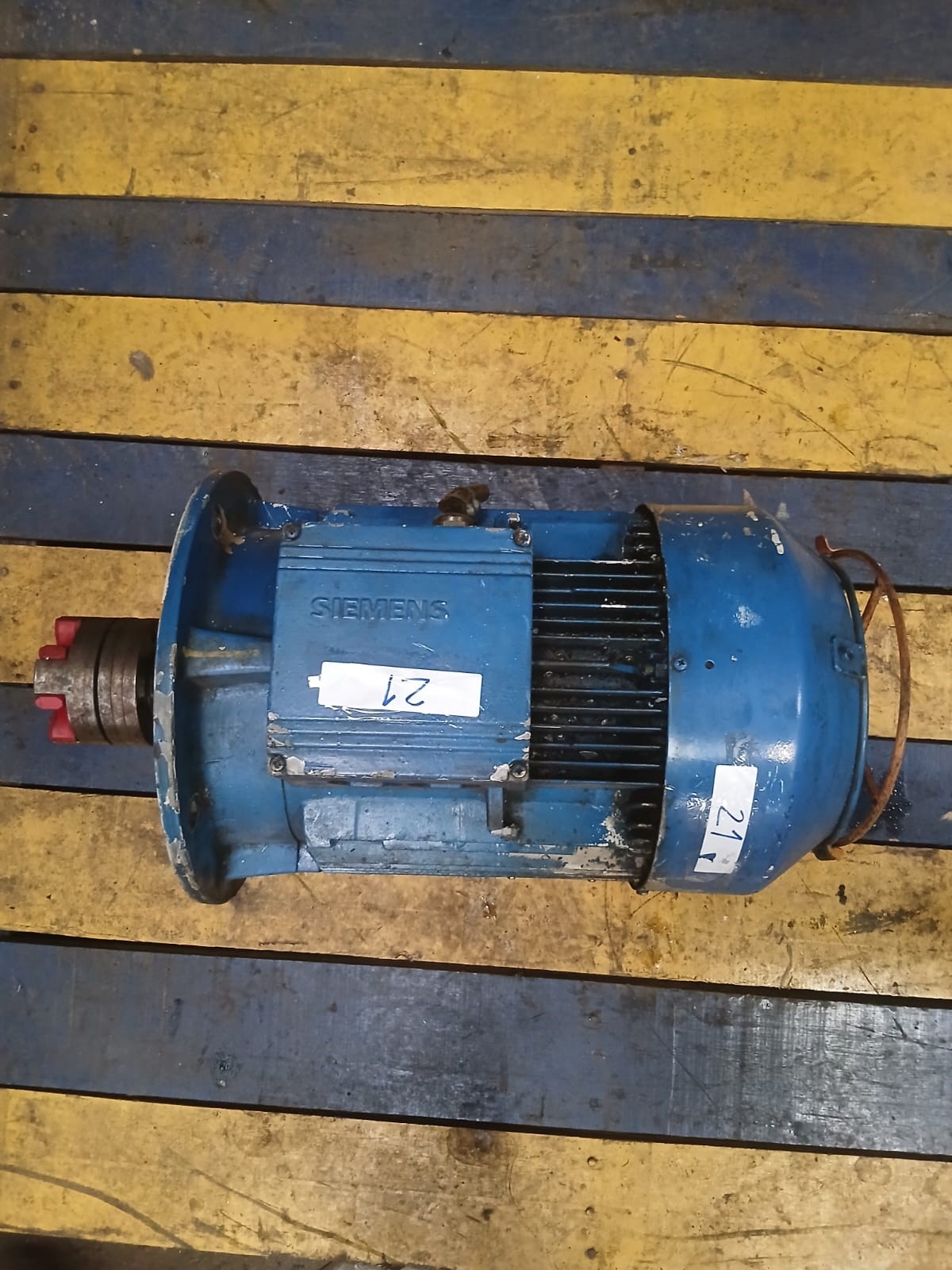 Motor Elétrico Siemens 15 kW Frange C