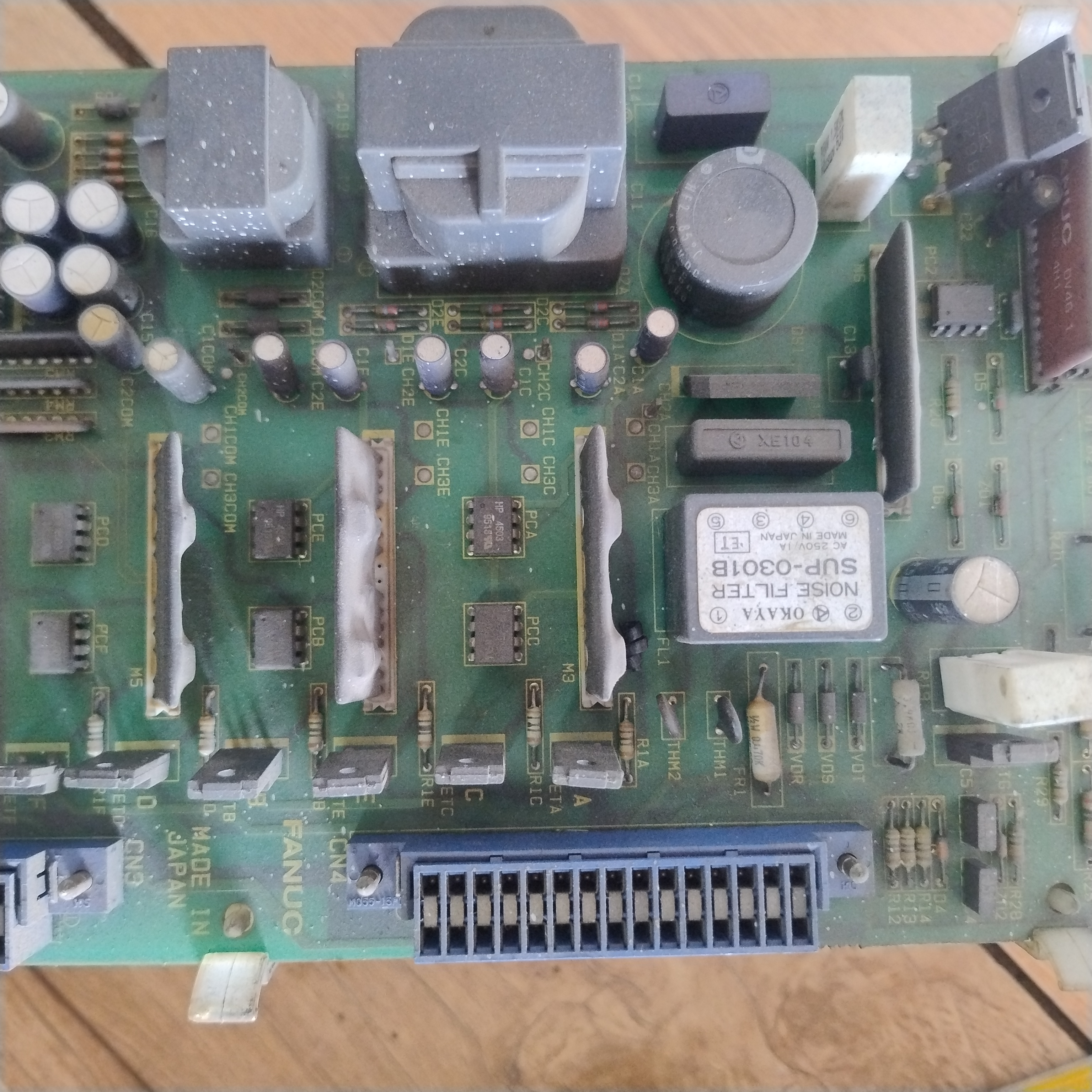 Placa de fonte de alimentação Fanuc A20B-1003-0140-01A