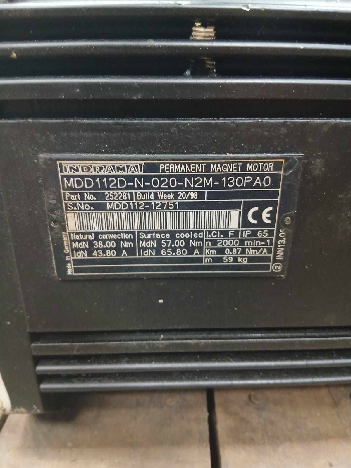Servo Motor Indramat MDD112D (Versão 2000 rpm), Modelo MDD112D-N-020-N2M-130PA0
