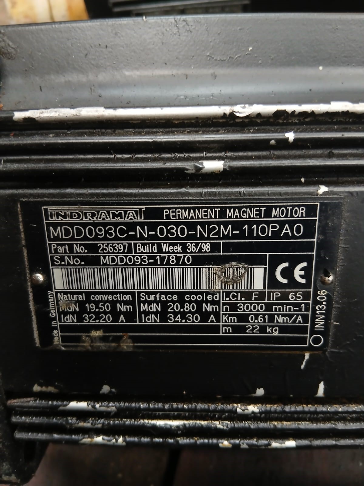 Servo Motor Indramat Modelo MDD093C-N-030-N2M-110PA0