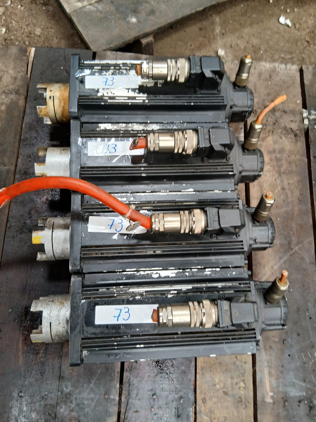 Servo Motor Indramat Modelo MDD093C-N-030-N2M-110PA0