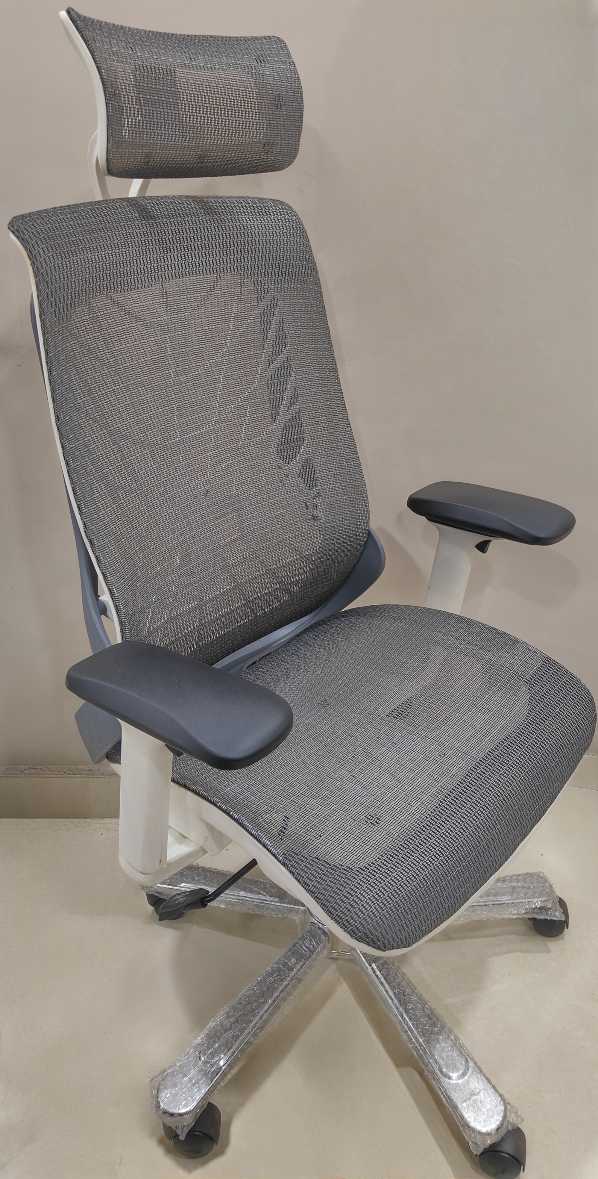 C15 Ergonomic Mesh Office Chair