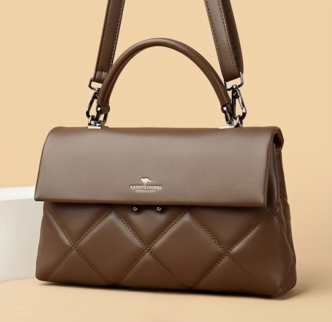 Elegant Quilted Handbag