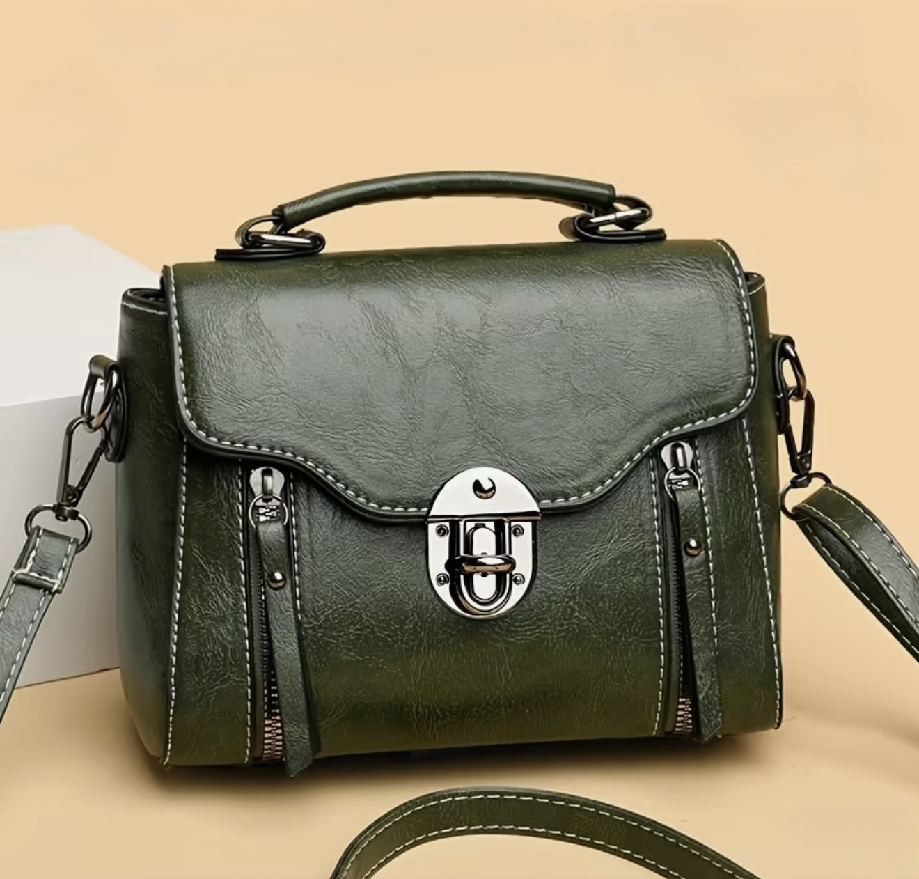 Chic Leather Handbag