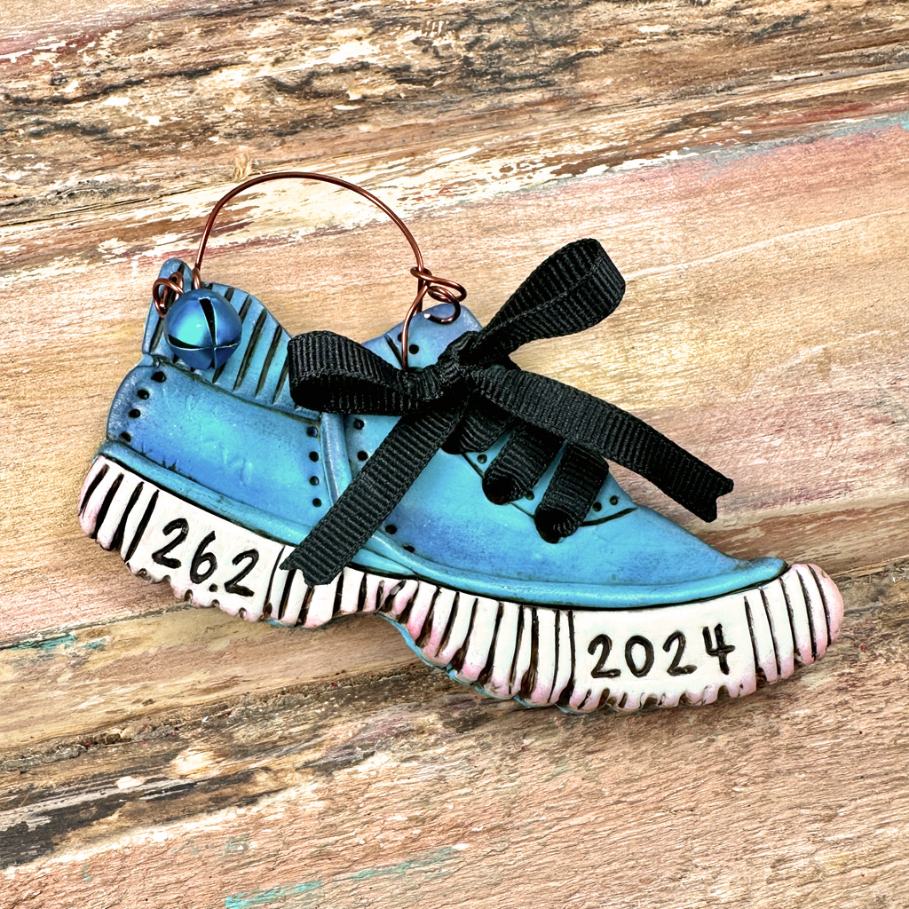 Runner Sneaker Personalized Ornament (Style 1)