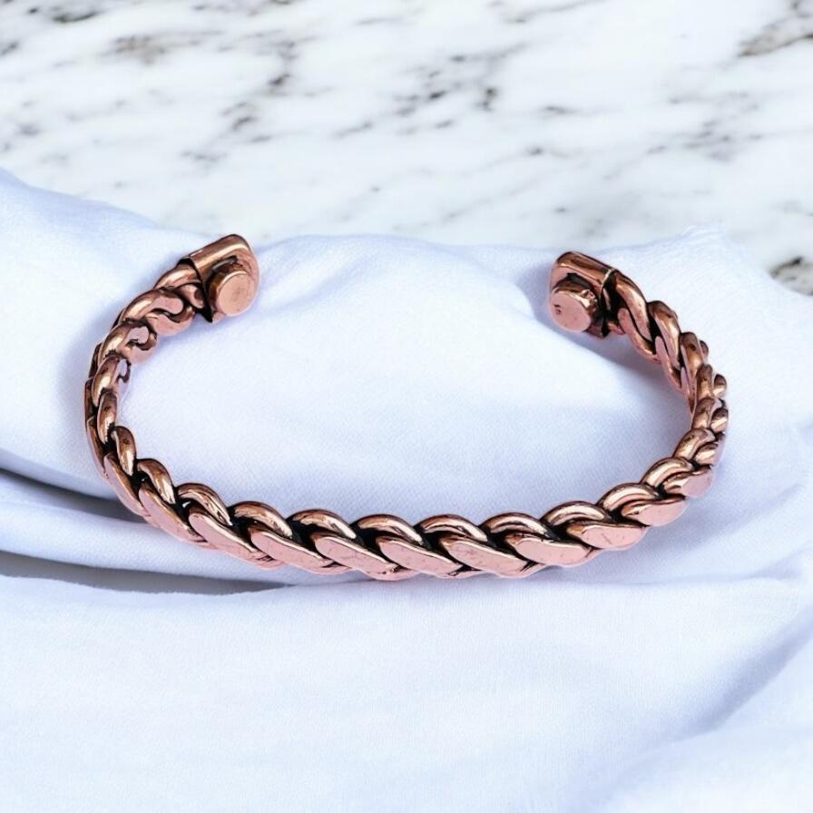 Twisted Copper Magnet Bracelet