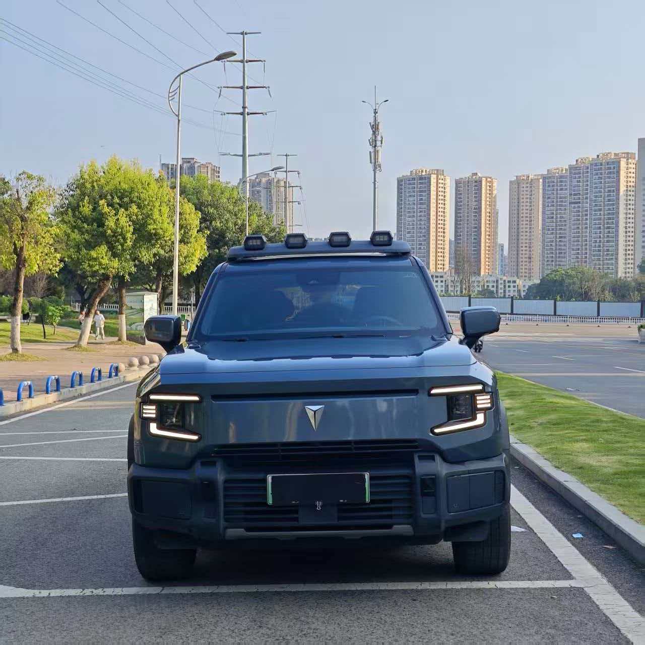 2024 Deepal G318, 4WD Air Suspension Edition