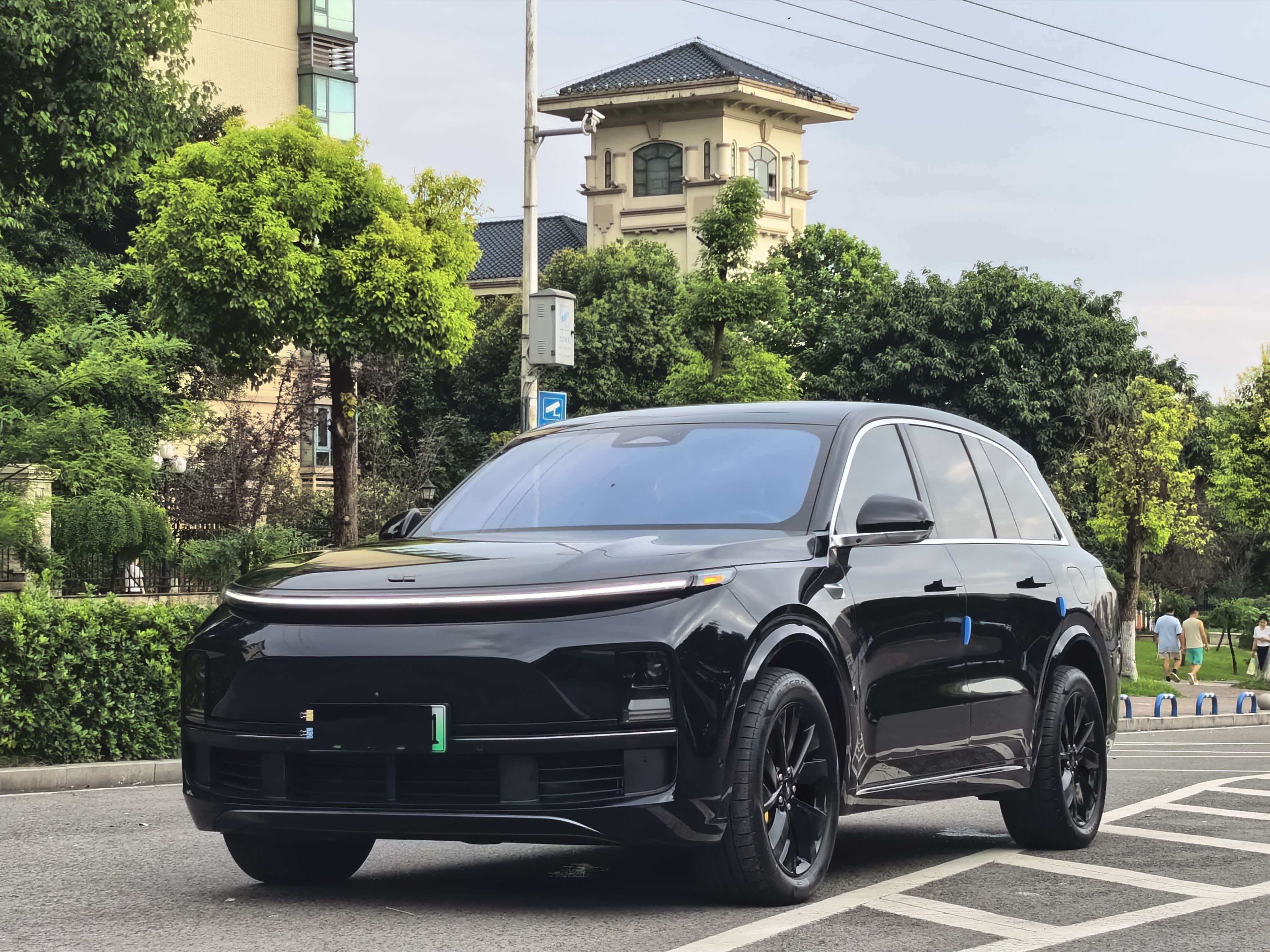 2023 Li Auto L8 Pro (PHEV)
