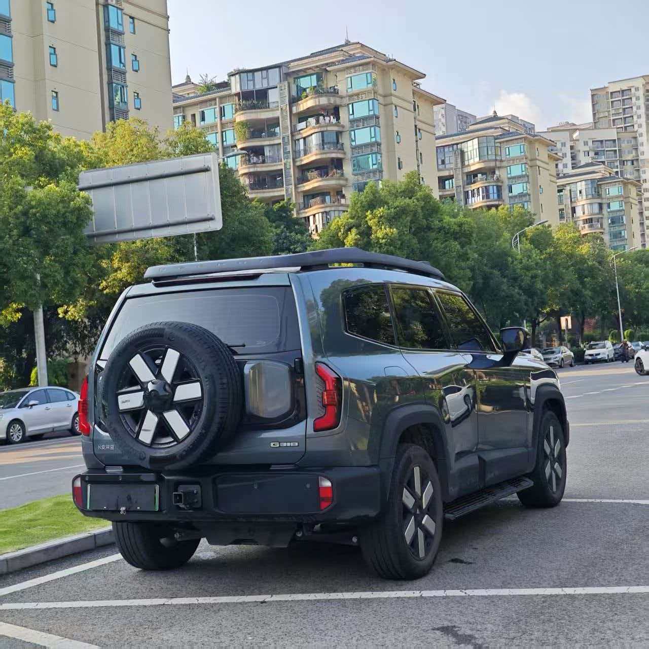 2024 Deepal G318, 4WD Air Suspension Edition