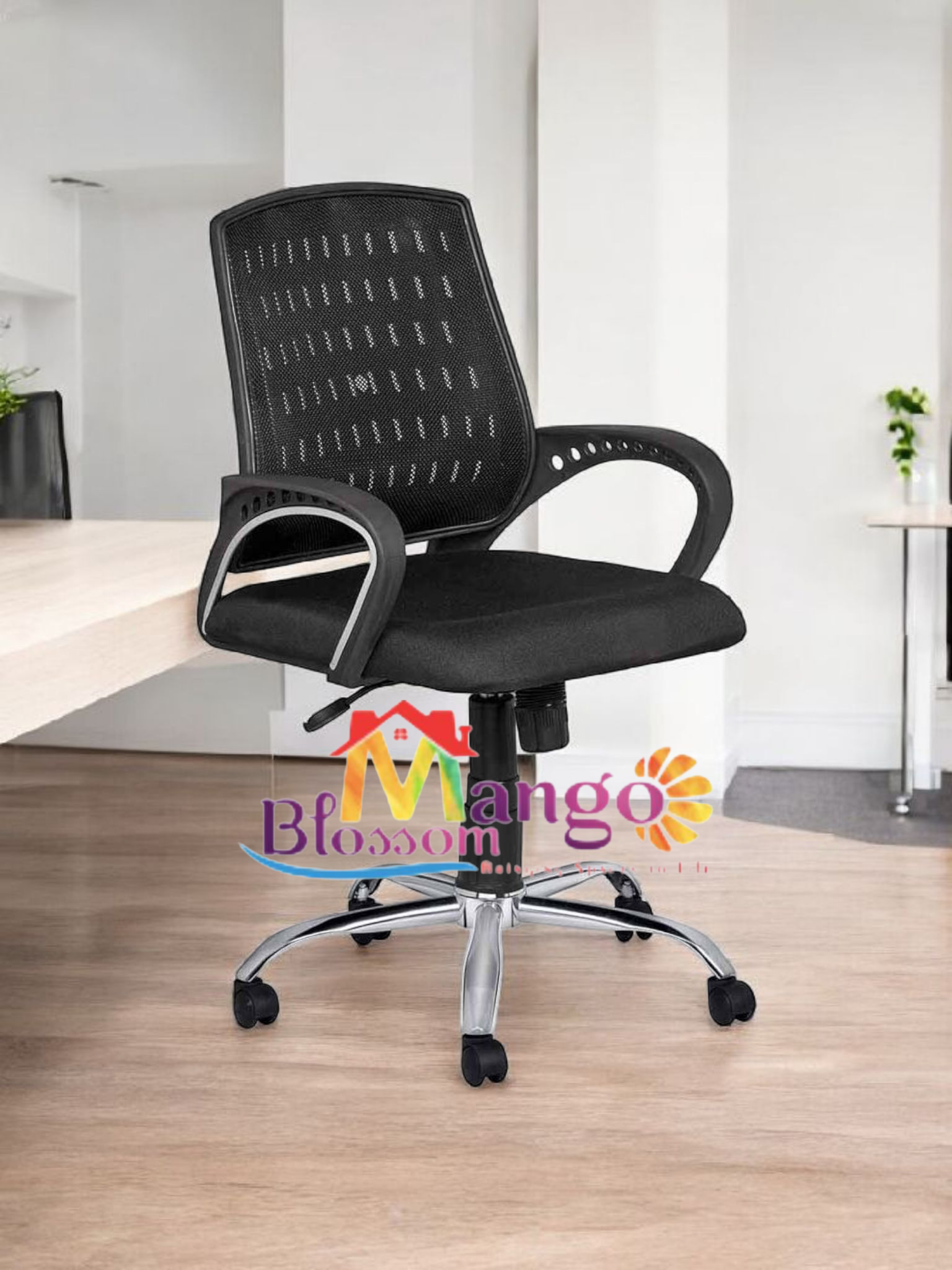 Mango Blossom Derby ergonomic Mid back mesh Office executive office chair black 