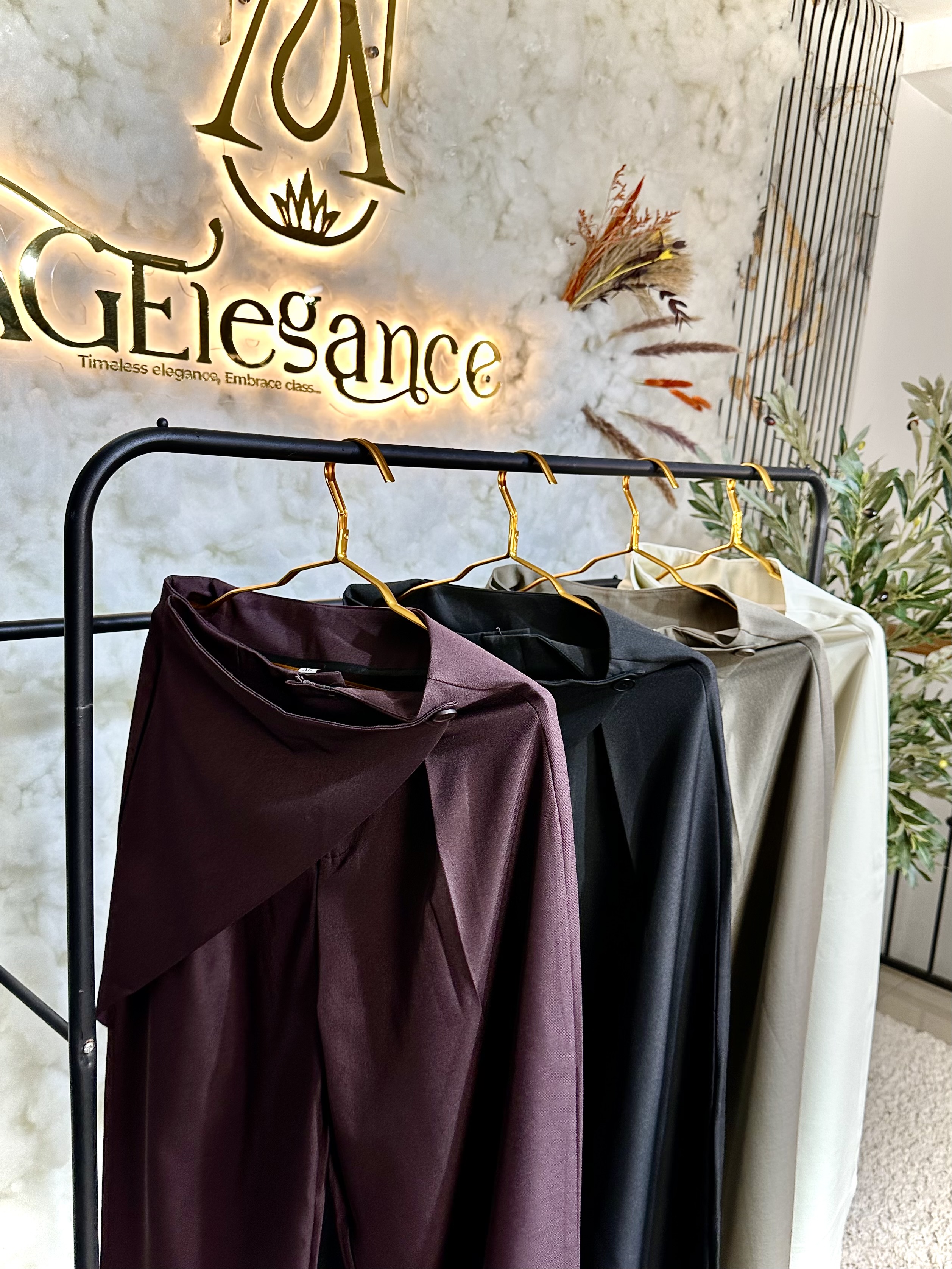 AG Endorsed Pant