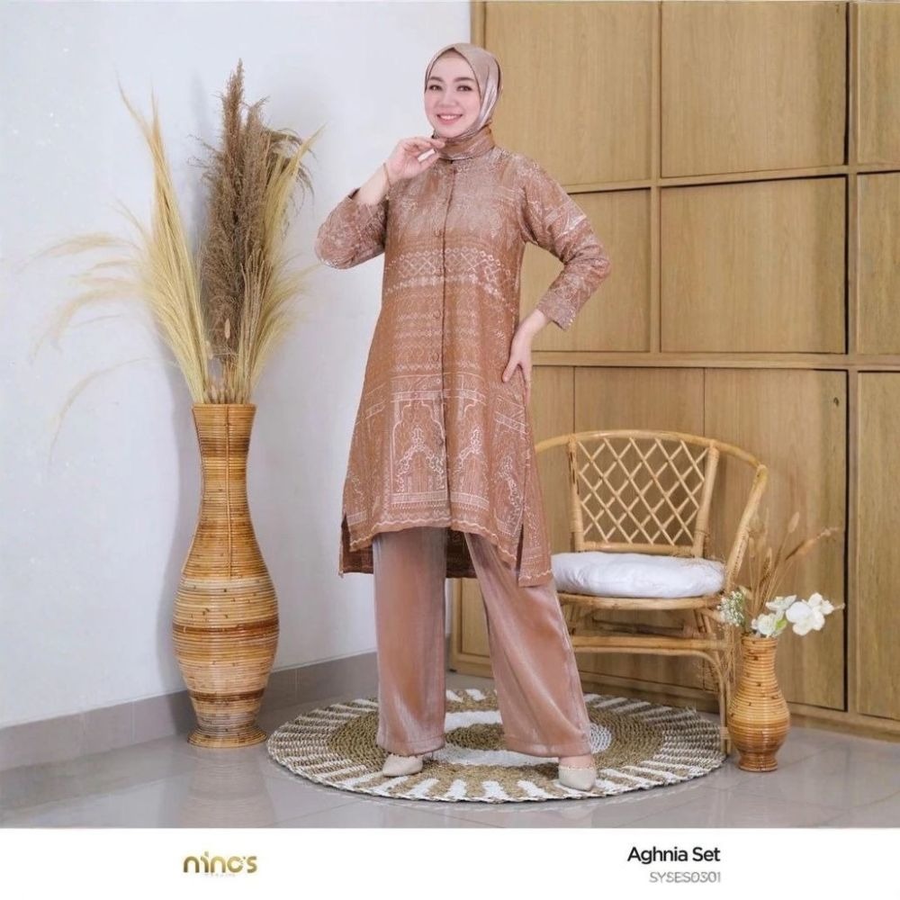 Aghnia Tunik Set Celana By Ninos Design