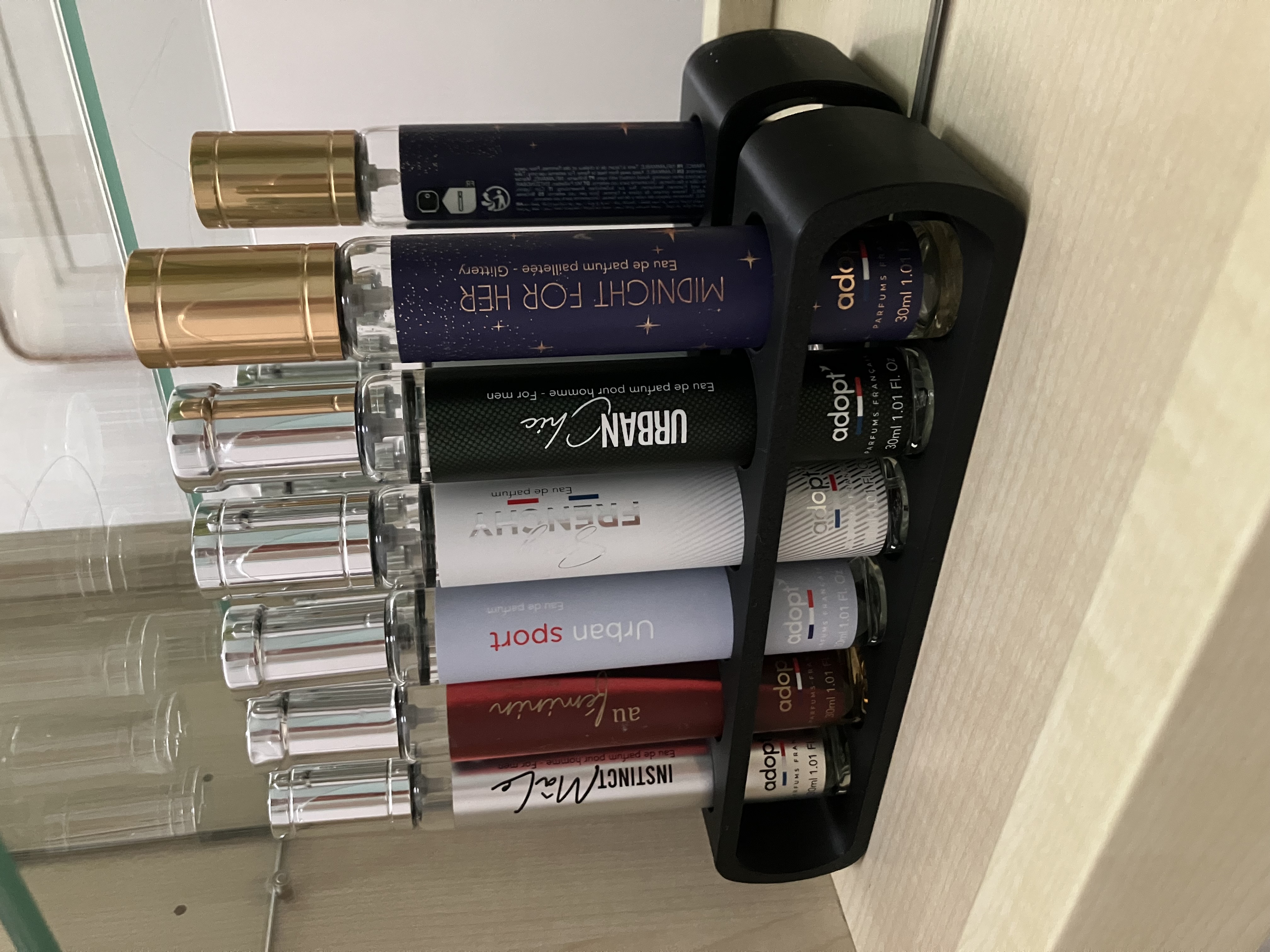 Le Classique Noir - Support Parfums