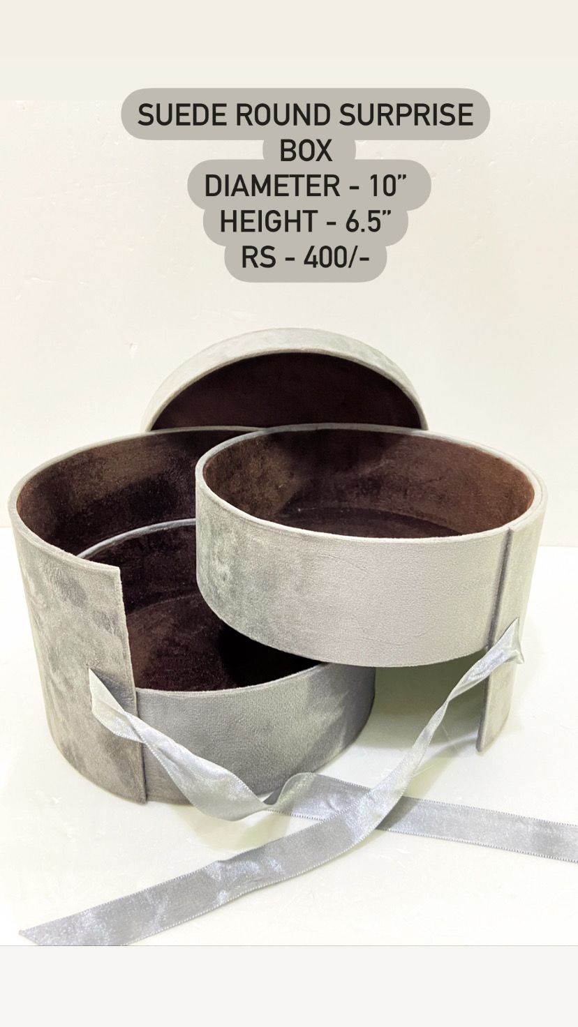 Suede Round Surprise Box