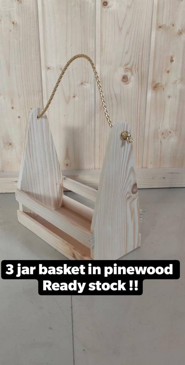 Pinewood 3 Jar Basket