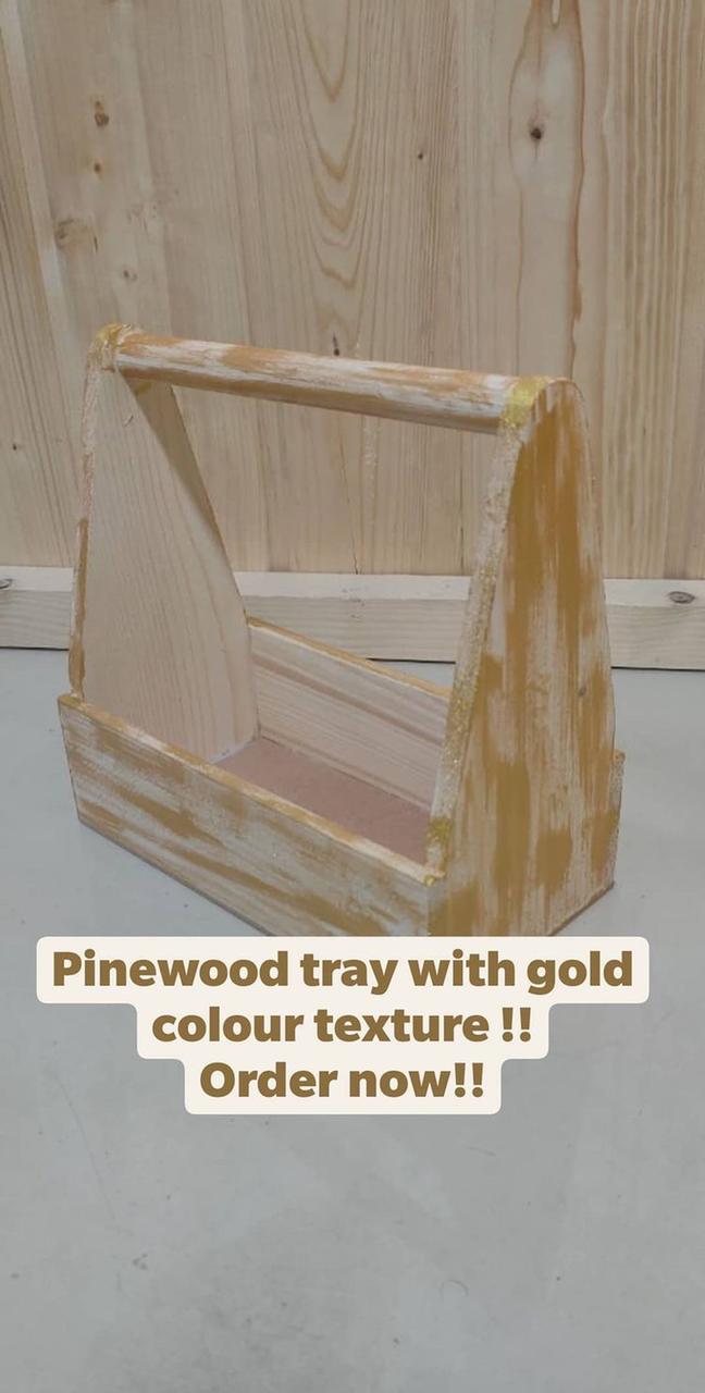 Pinewood Tray with Handle