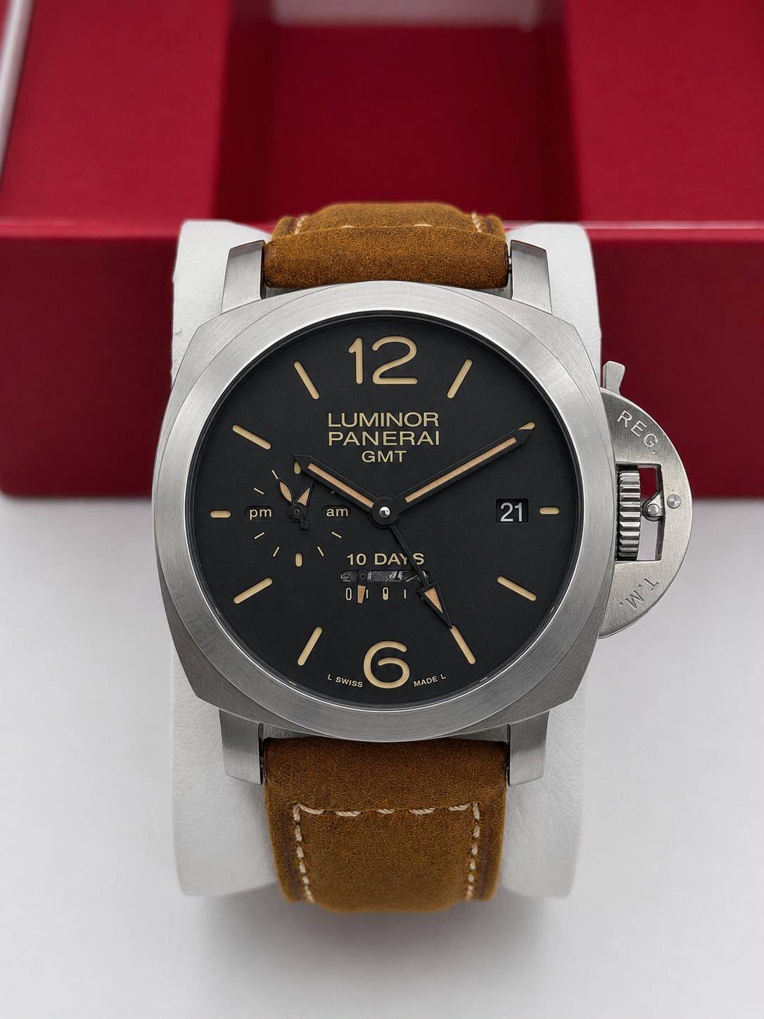 Panerai Luminor GMT