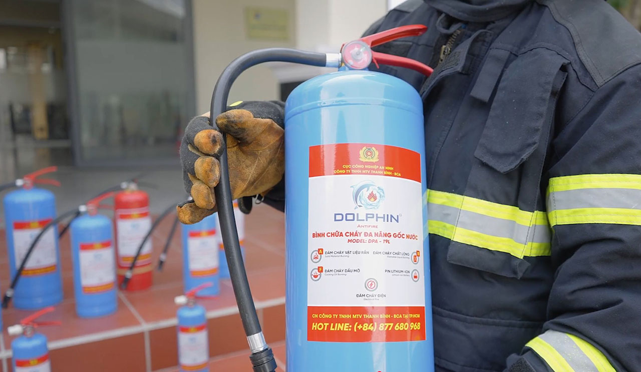 Bình chữa cháy Dolphin 9 lít gốc nước DPA-T9L