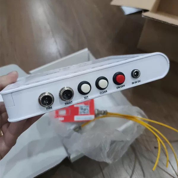 Thiết bị truyền tin báo sự cố FireSmart Fcom2 (Không dây)