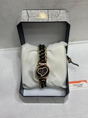 Quartz Watch for women's with Steel Strap