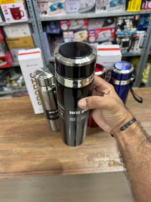 Stainless Steel Temperature Water Bottle – Smart Vacuum Insulated Flask in Pakistan | Lureena