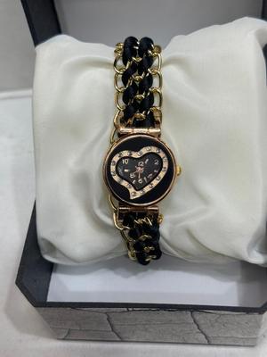 Quartz Watch for women's with Steel Strap