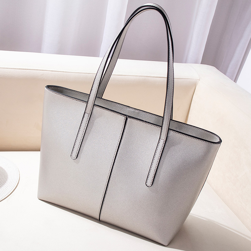 Shoulder Bags for Women in Pakistan