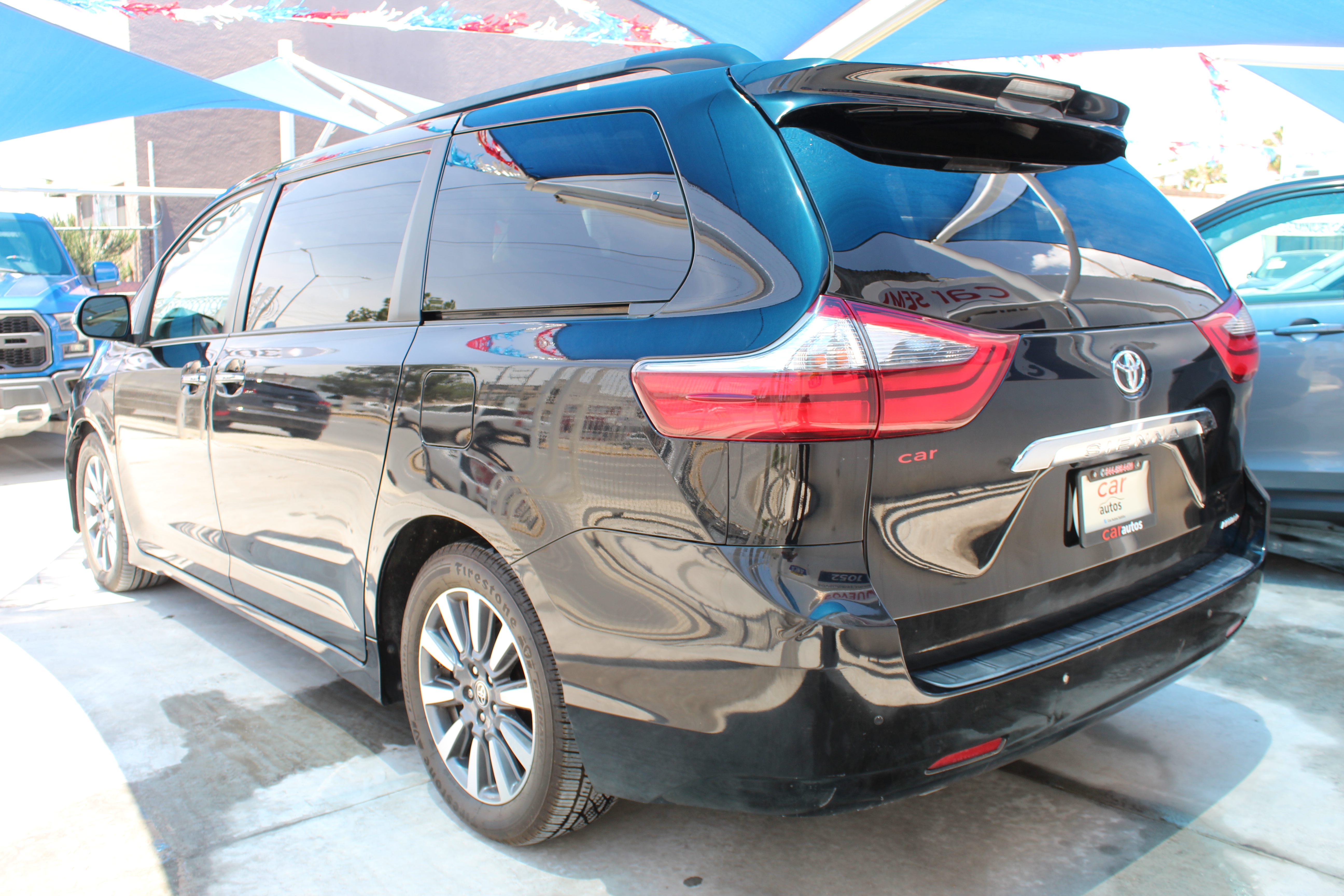 Toyota Sienna Limited 2020