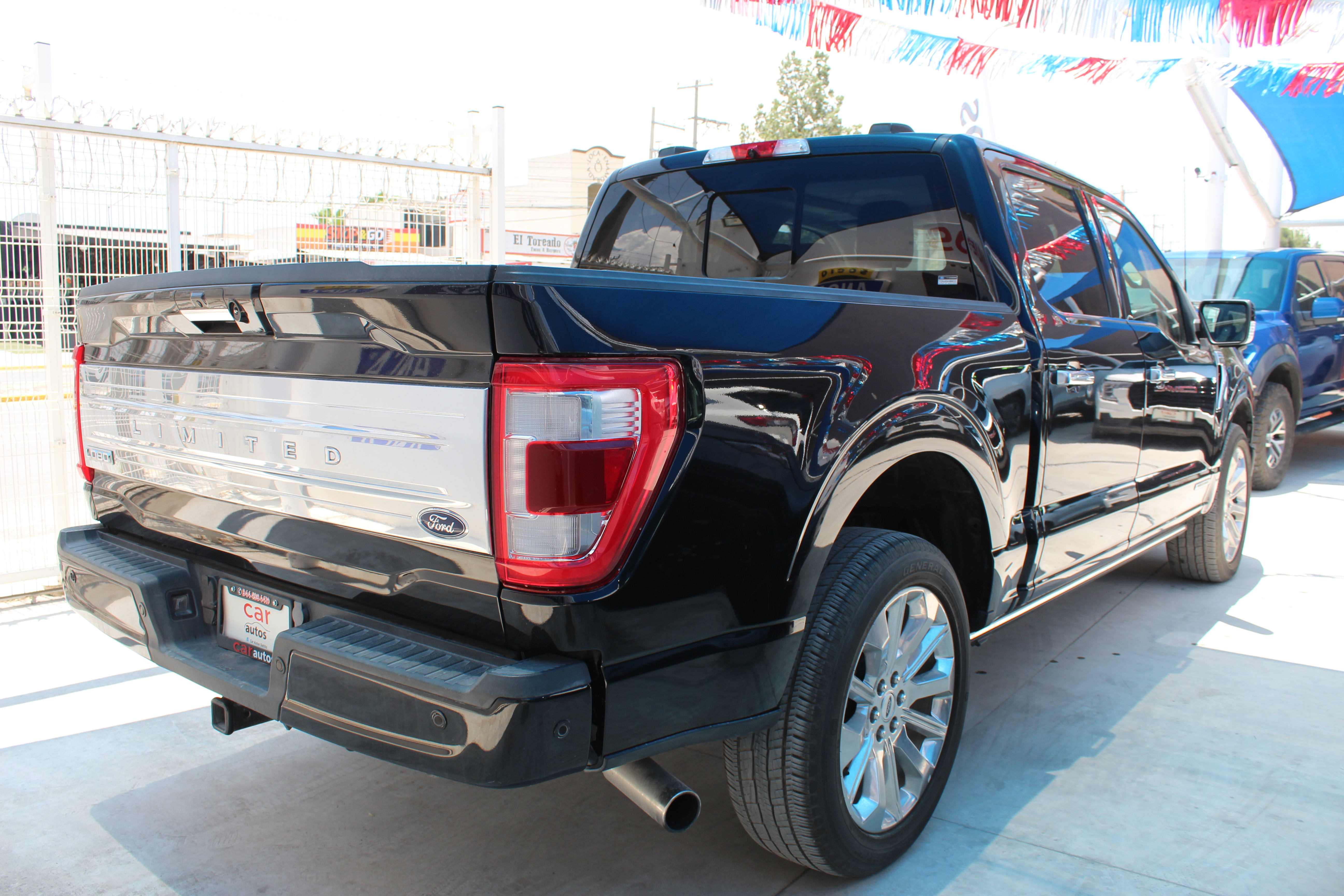 Ford F-150 Limited HEV