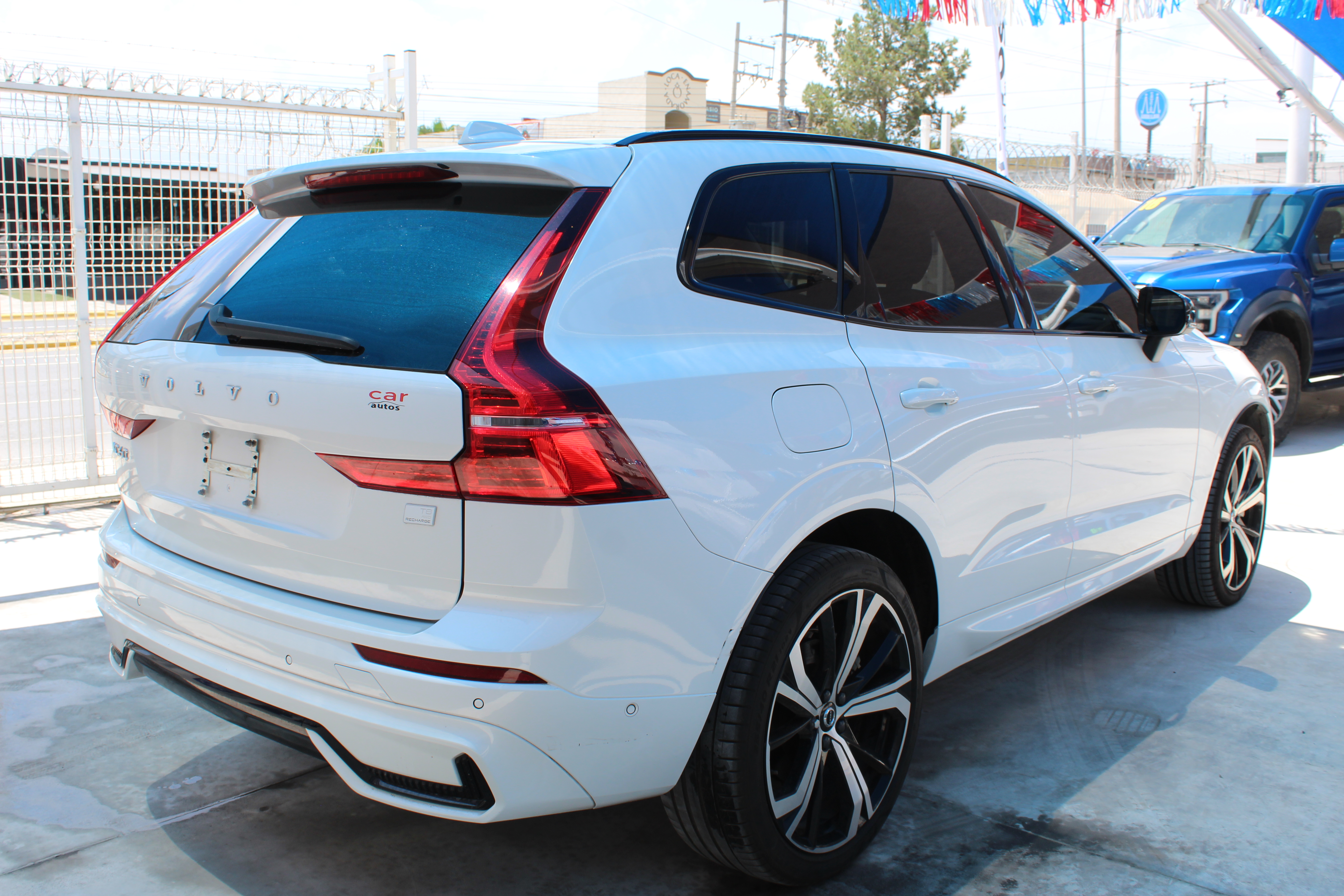 Volvo XC60 PHEV RECHARGE ULTIMATE DARK 2024