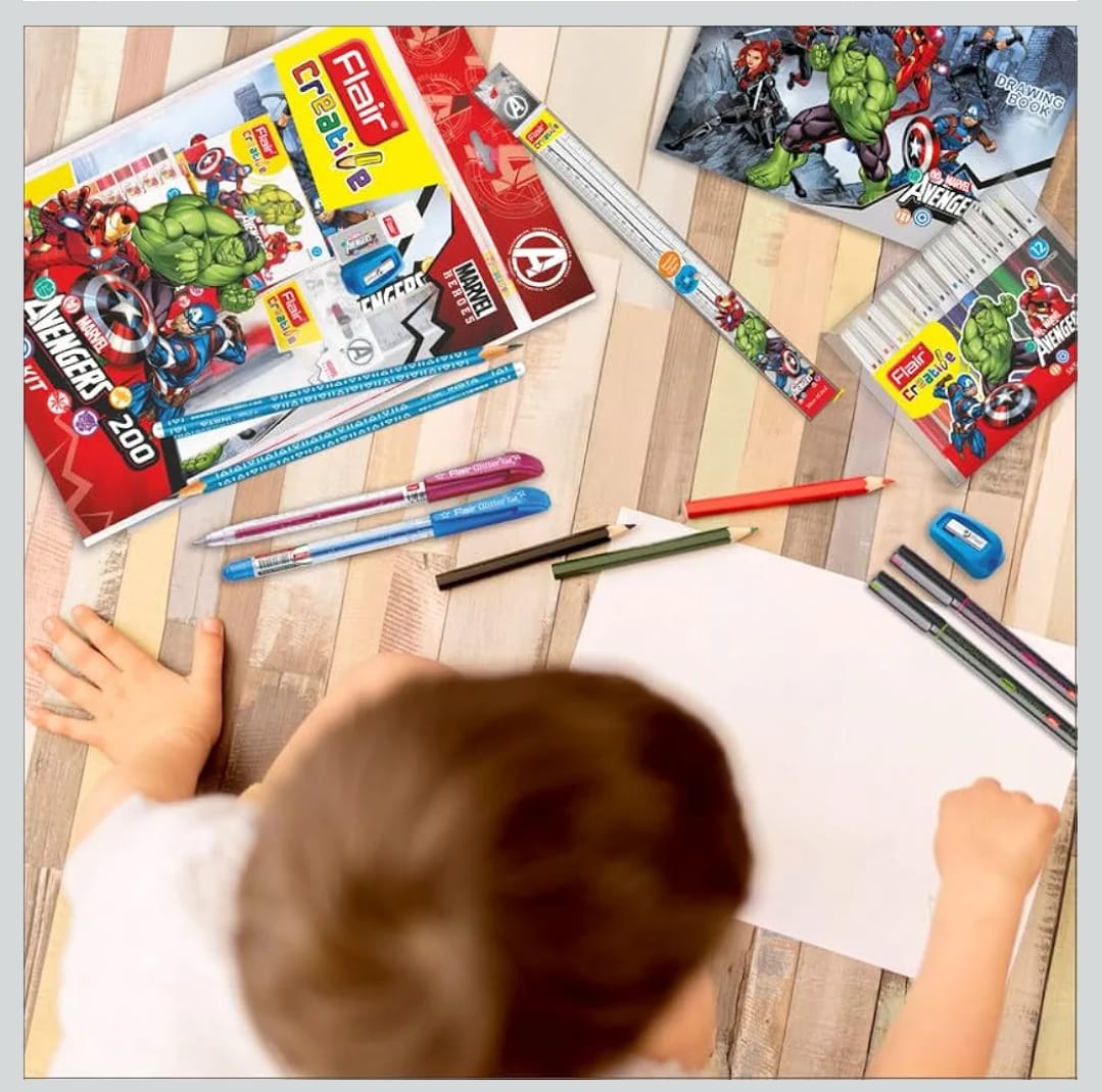 Marvel Avengers Stationery Set