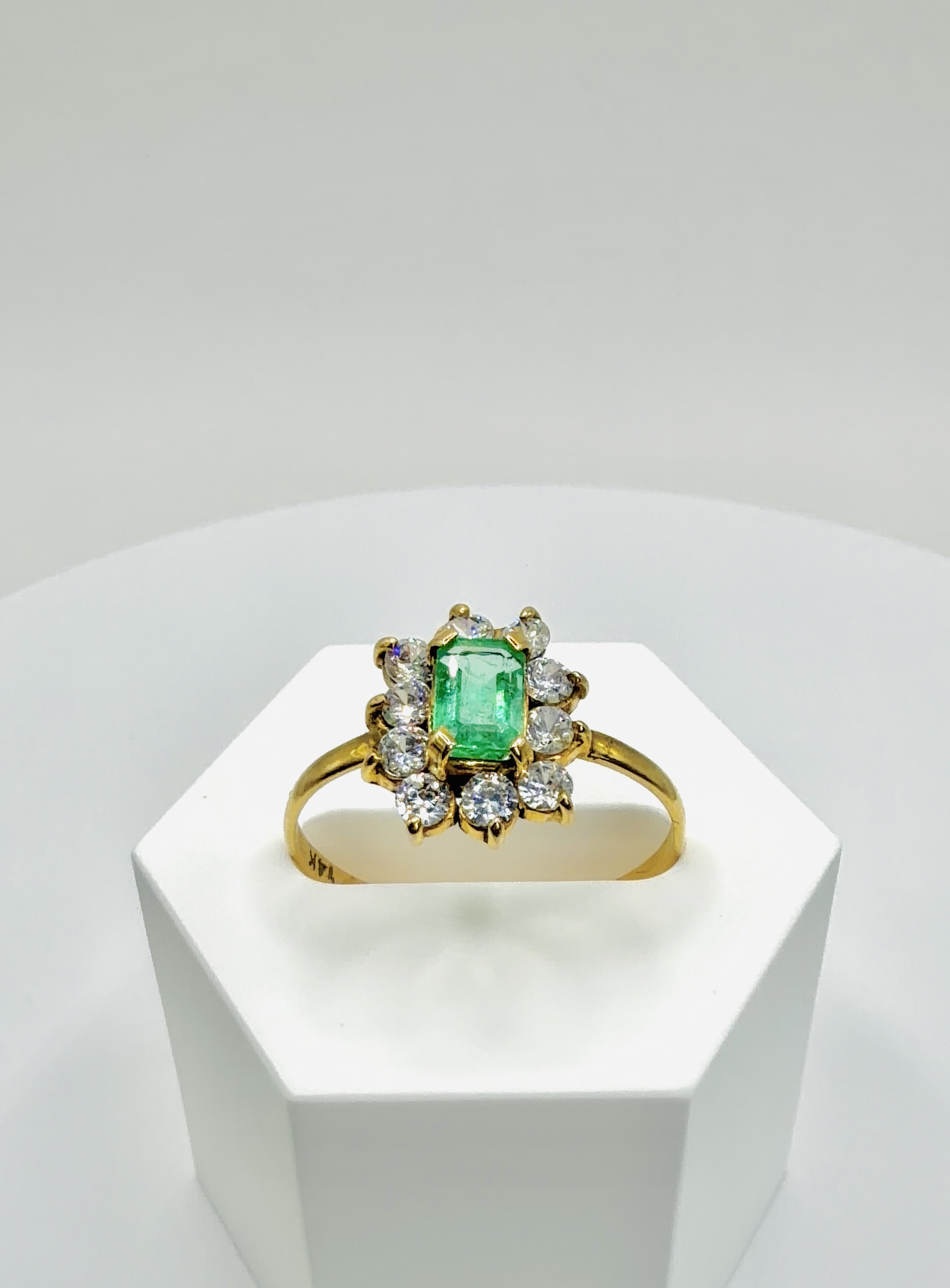 Emerald Gold Ring