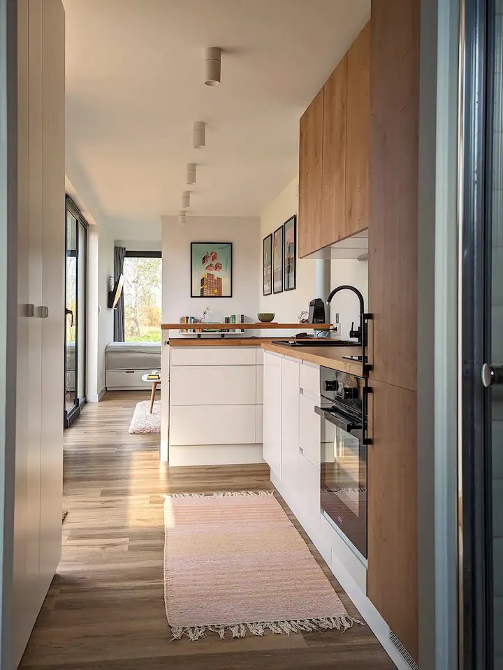 Modern Prefab Container Home